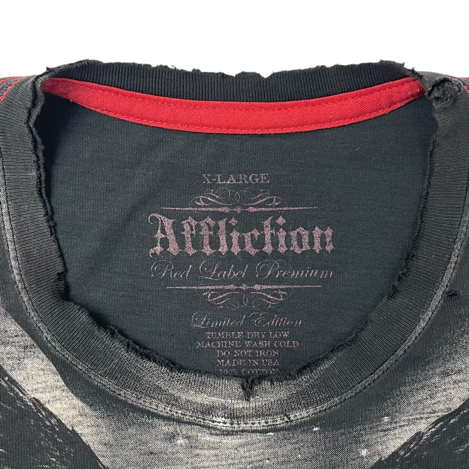 Vintage Y2K Affliction Lady & Bird T-Shirt Faded Black