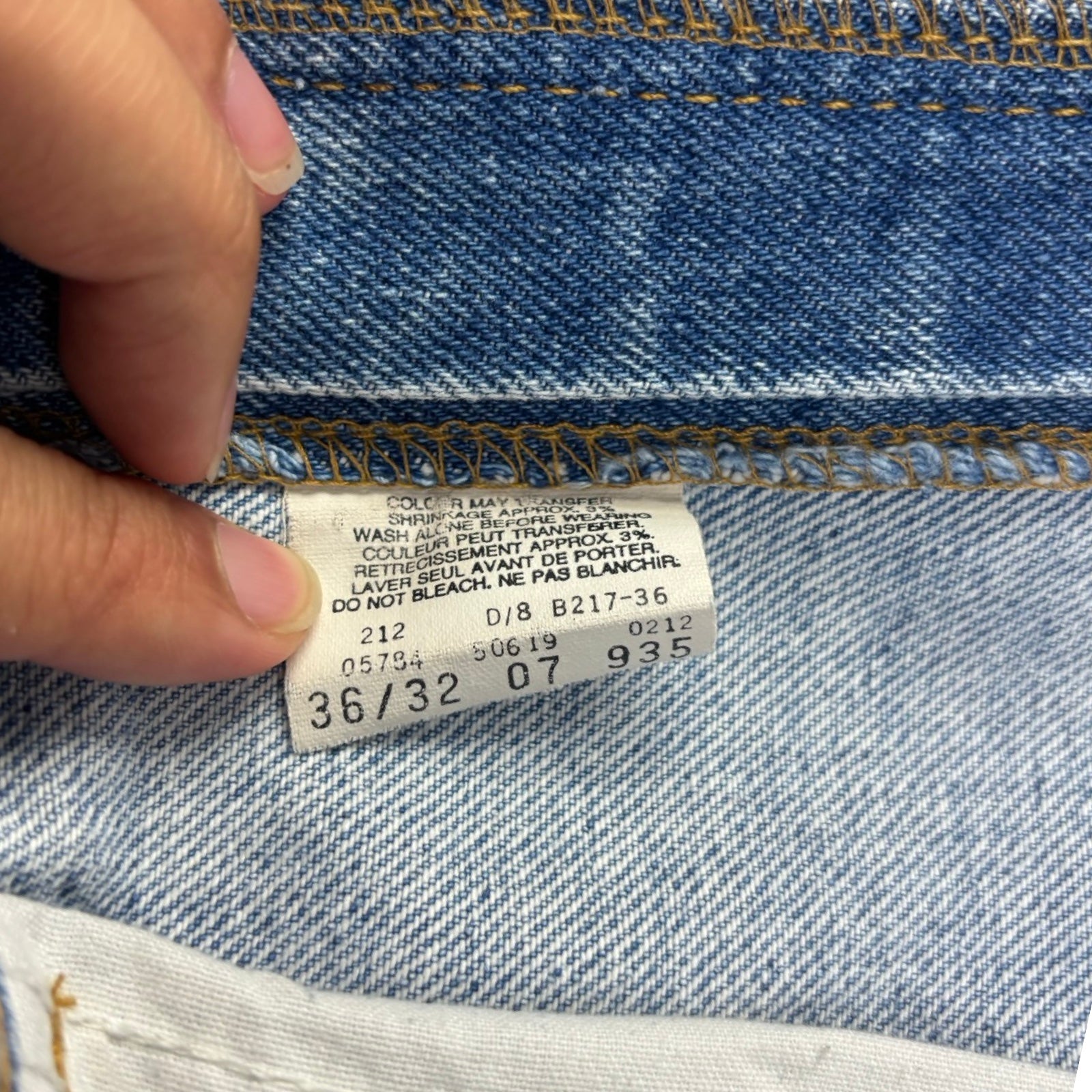 Vintage Levi’s 619 Orange Tab Light Wash Jeans