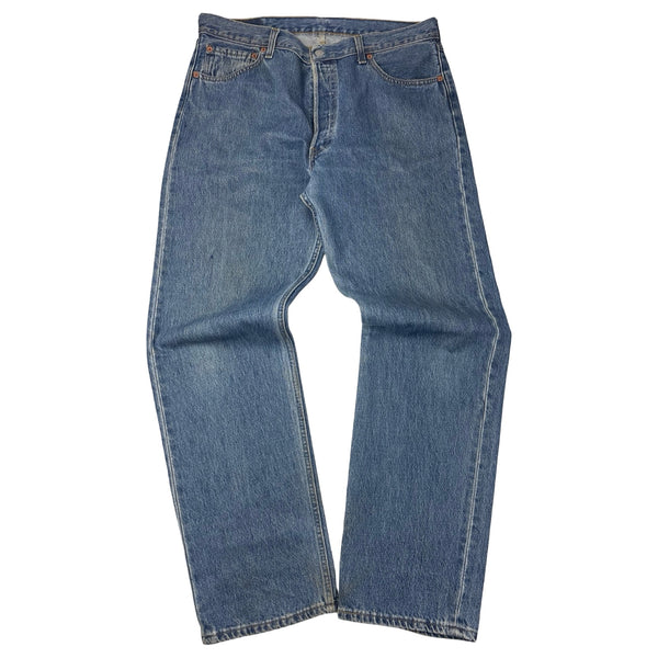 Vintage Levi’s 501 Jean Pant Medium Wash
