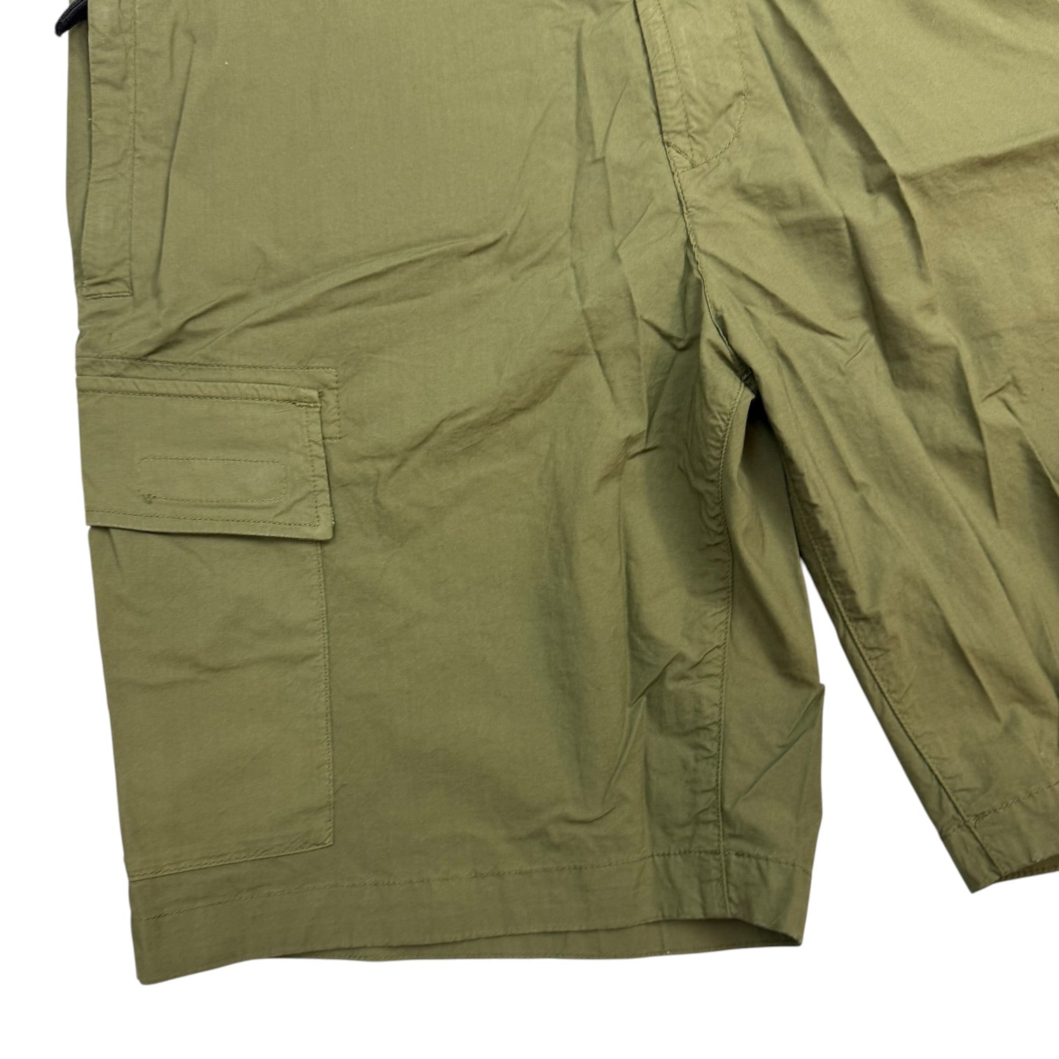 Stone Island Badge Cargo Shorts Olive Green