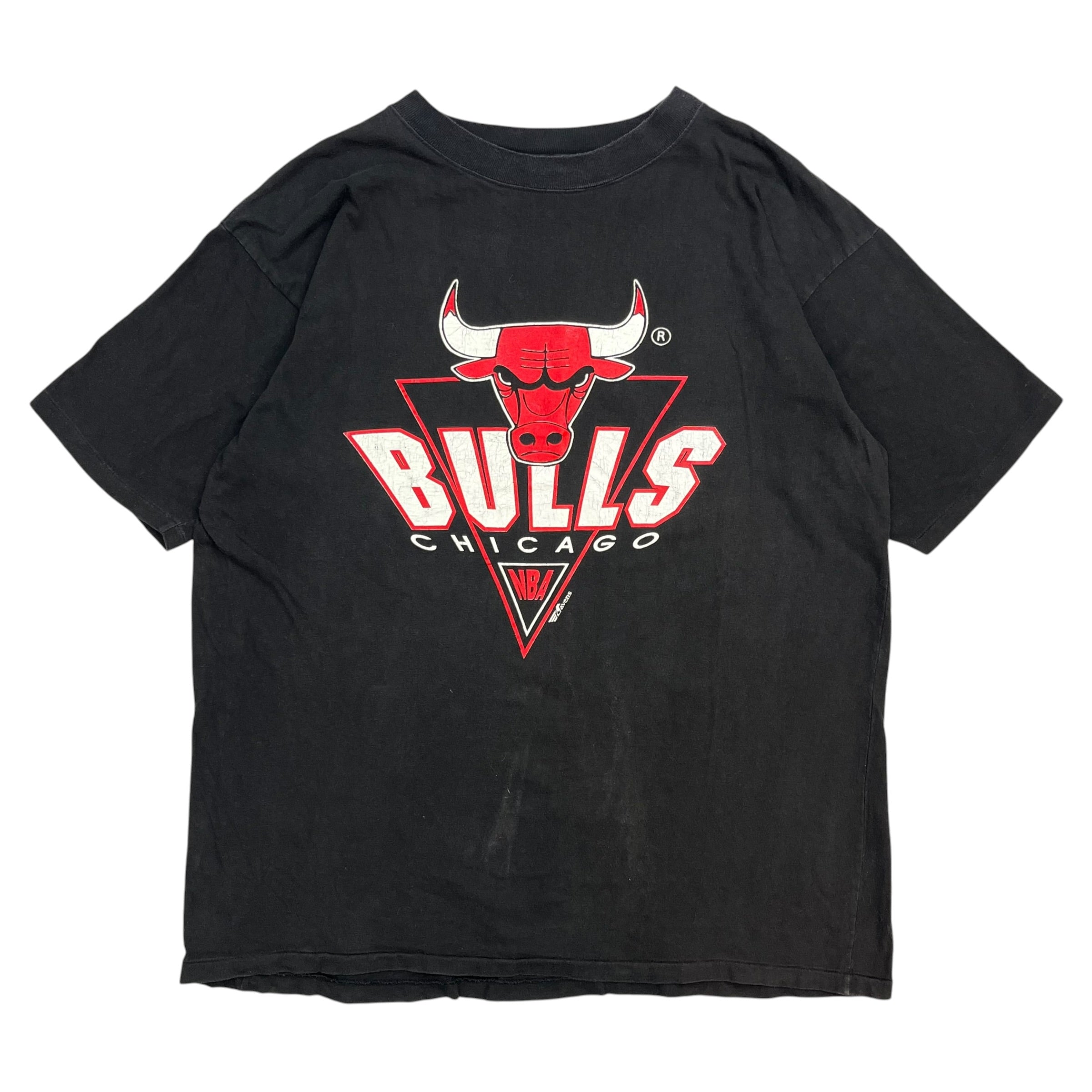 Vintage Chicago Bulls Triangle Logo Black