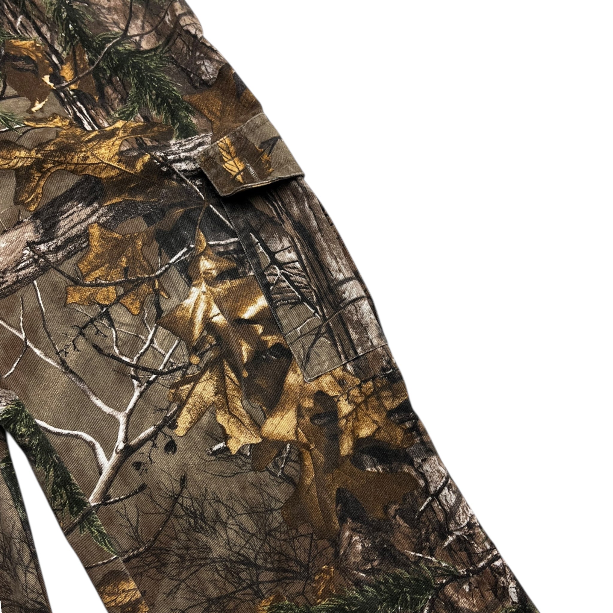 Realtree Brand Camo Cargo Pants