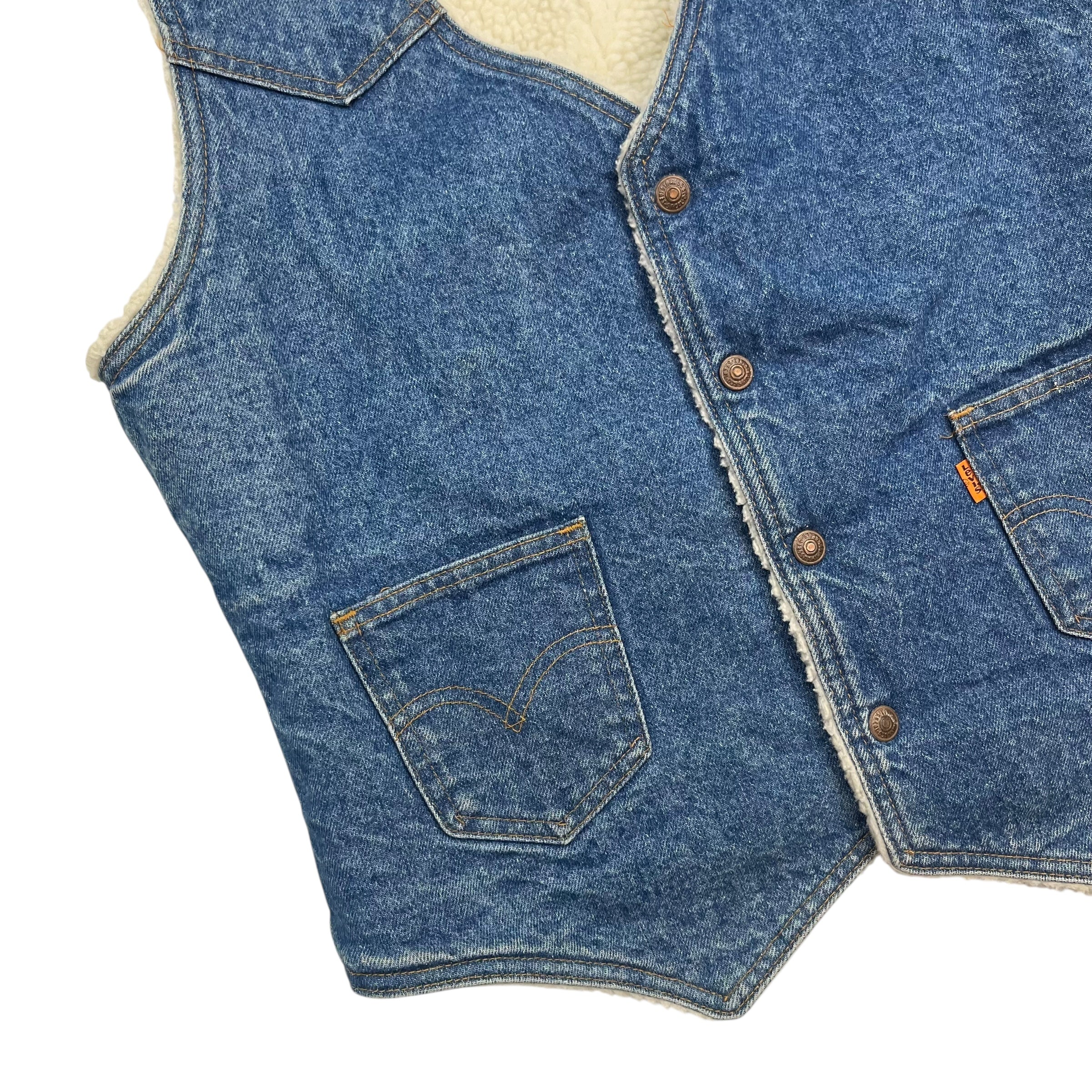 Vintage Levi’s Sherpa Lined Denim Vest Medium Wash Blue