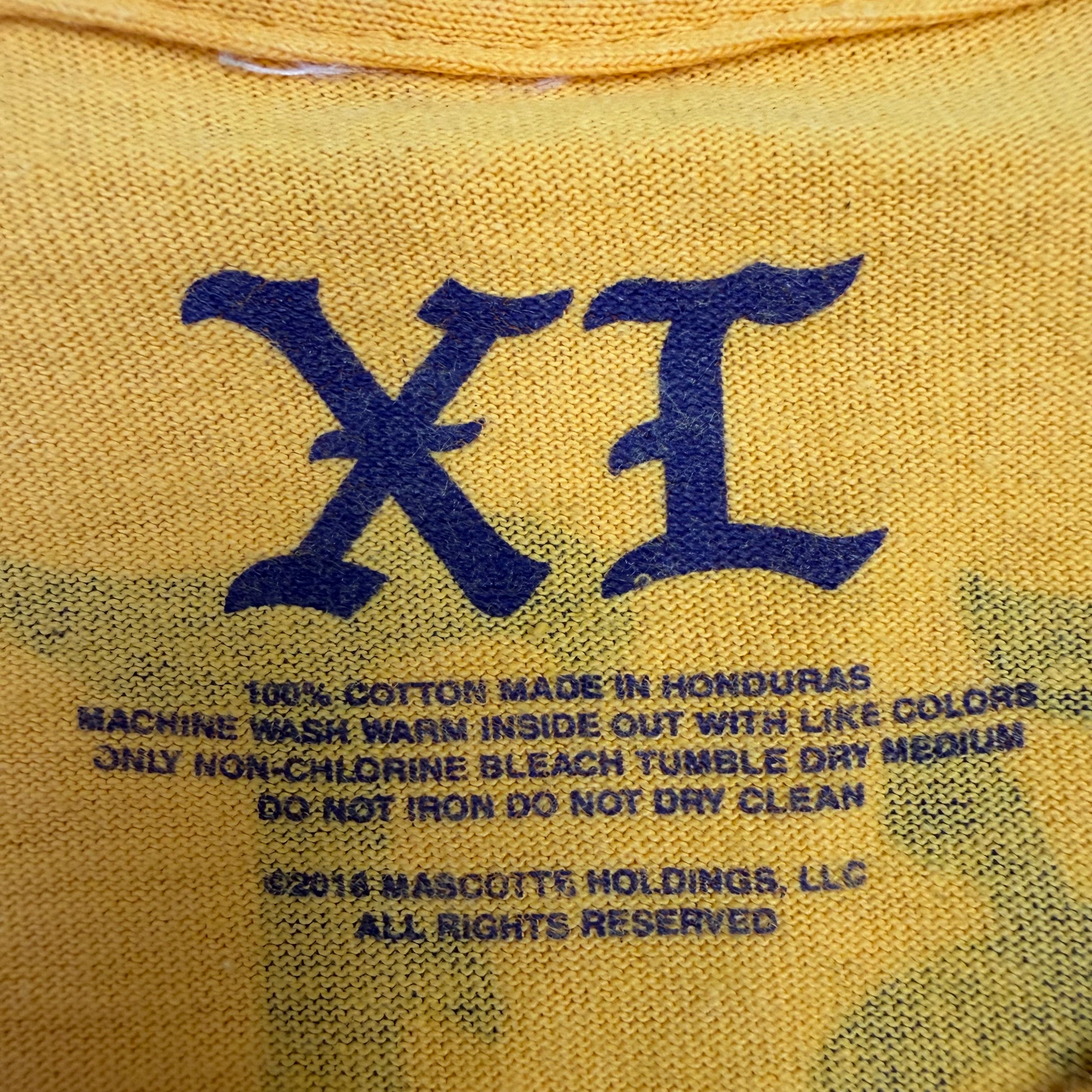 2016 Kanye West “I Feel Like Kobe” Mamba Day Longsleeve Yellow