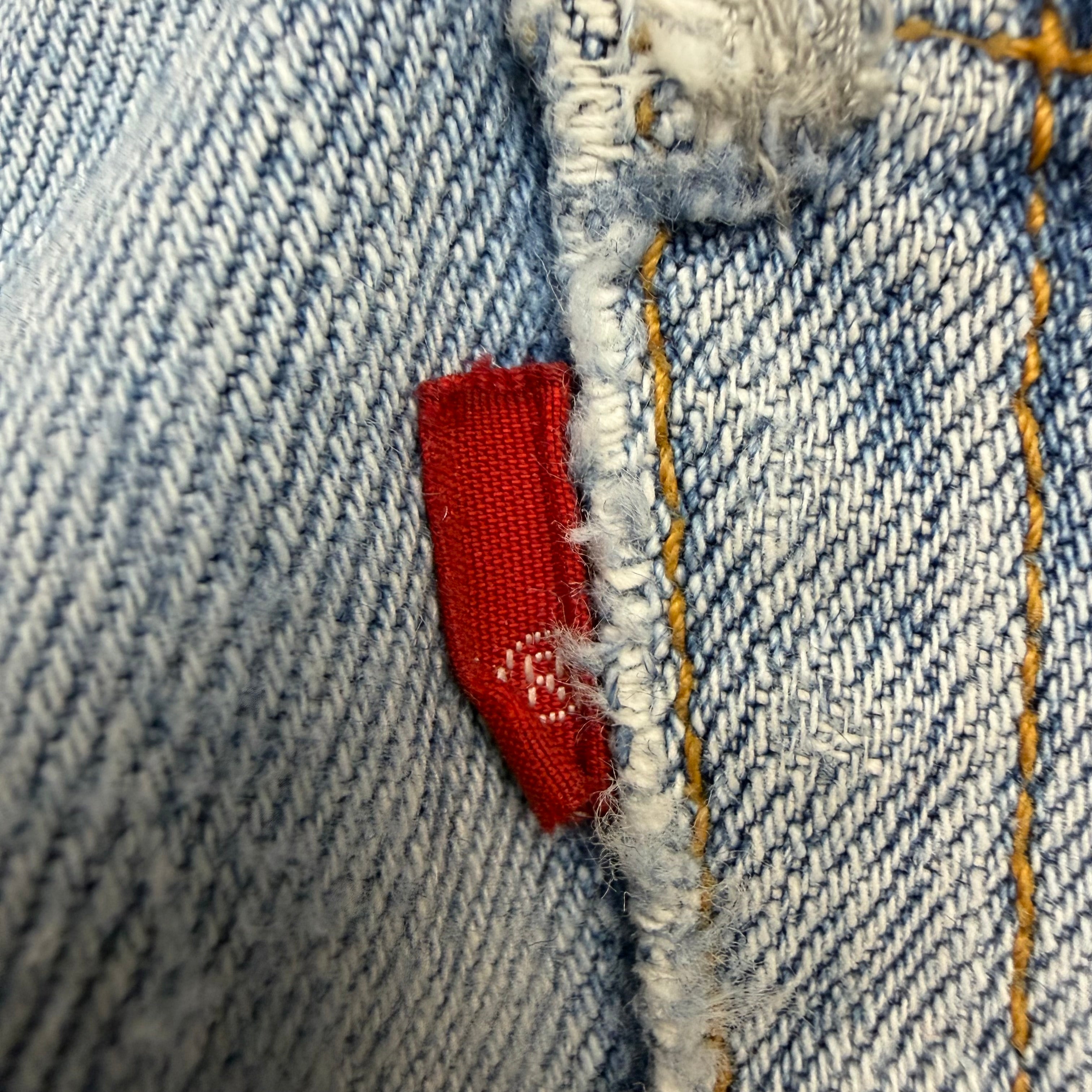 Vintage Levi’s 501 Blank Tab Light Wash Jeans Blue