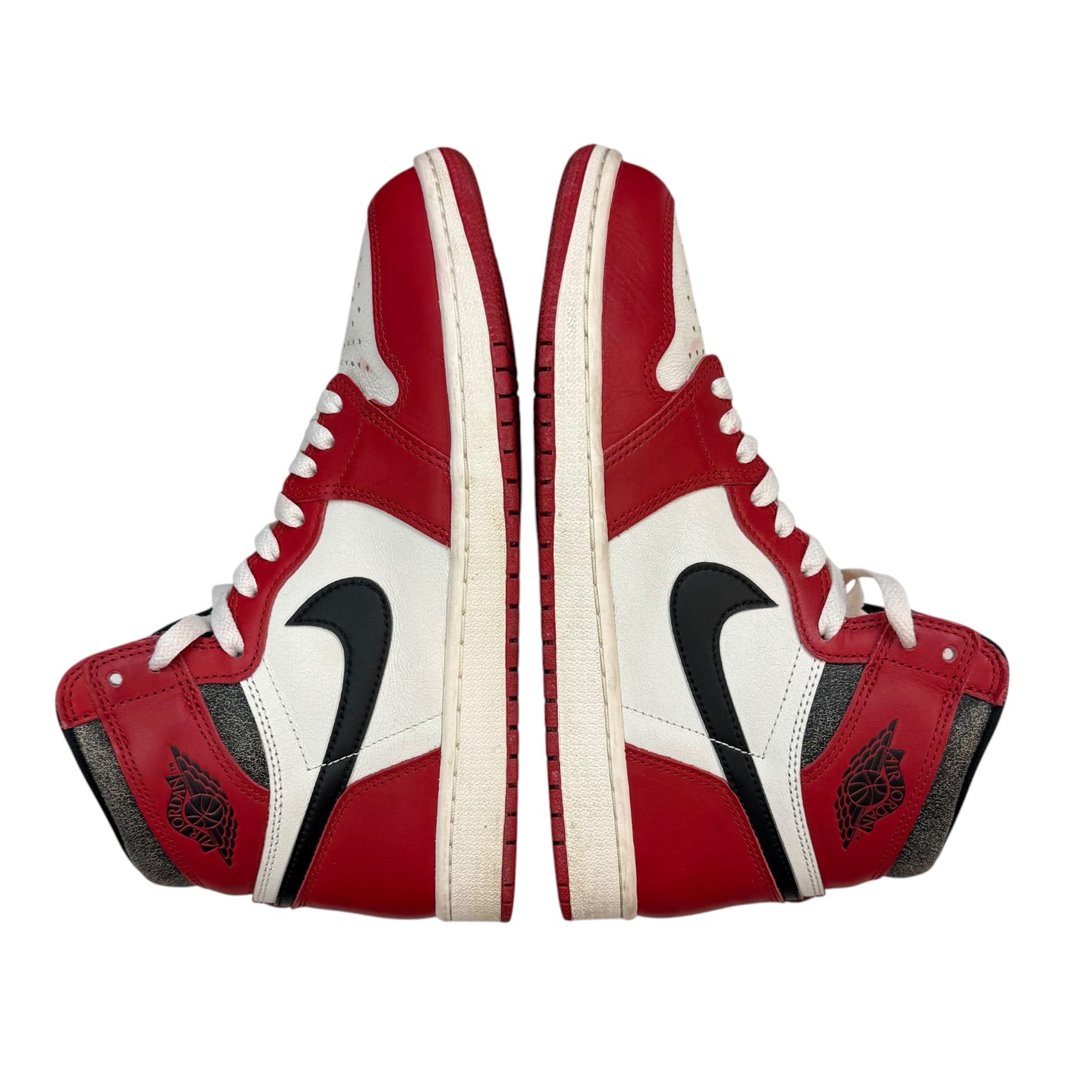 Jordan 1 Retro High OG Chicago Lost and Found (Used)