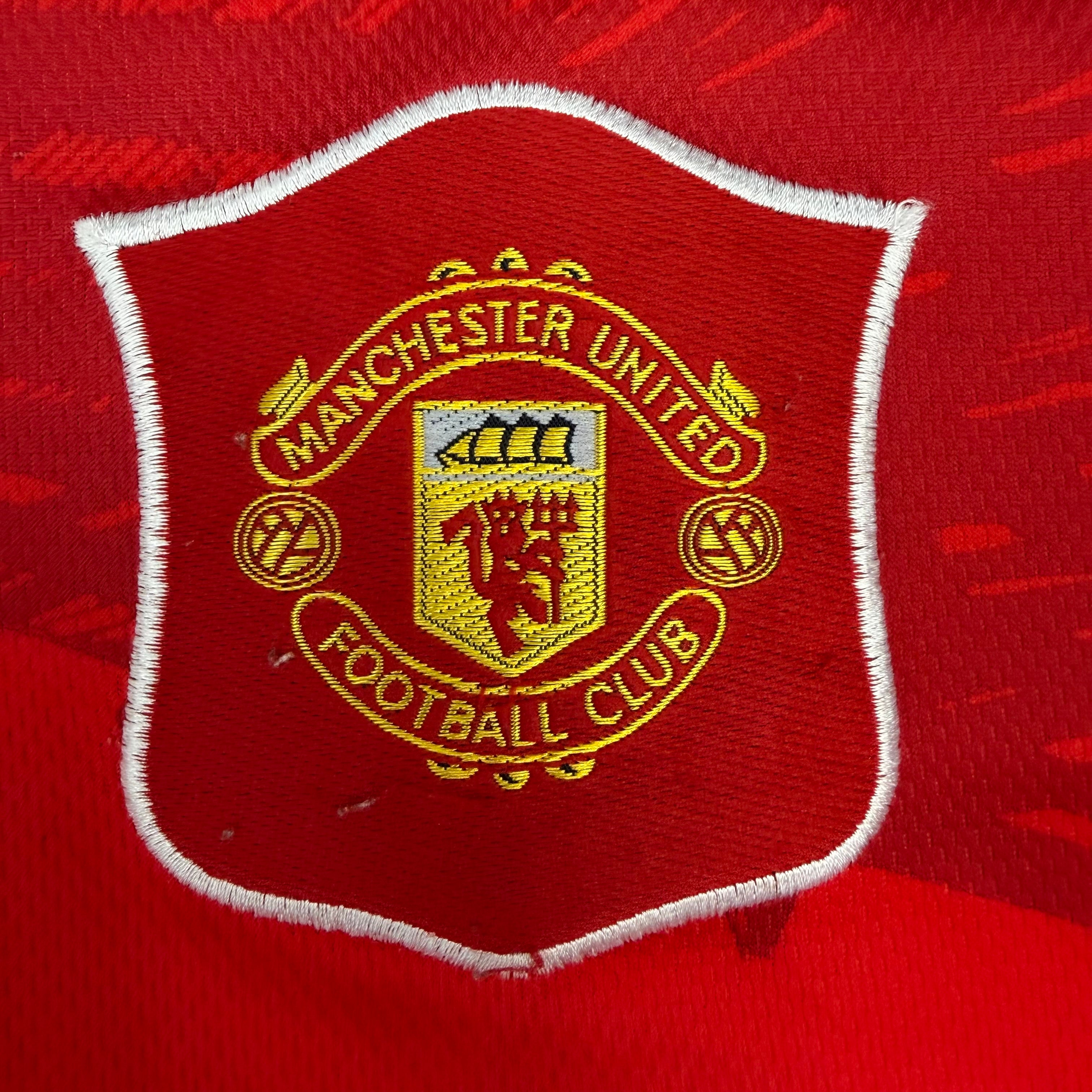 Vintage Umbro 1994-96 Manchester United Home Jersey Red