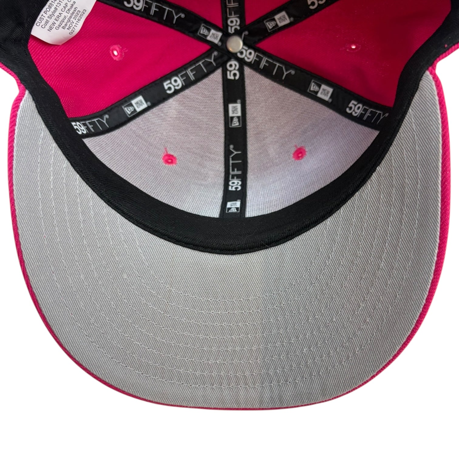 Stussy NewEra 8-Ball Fitted Hat Pink