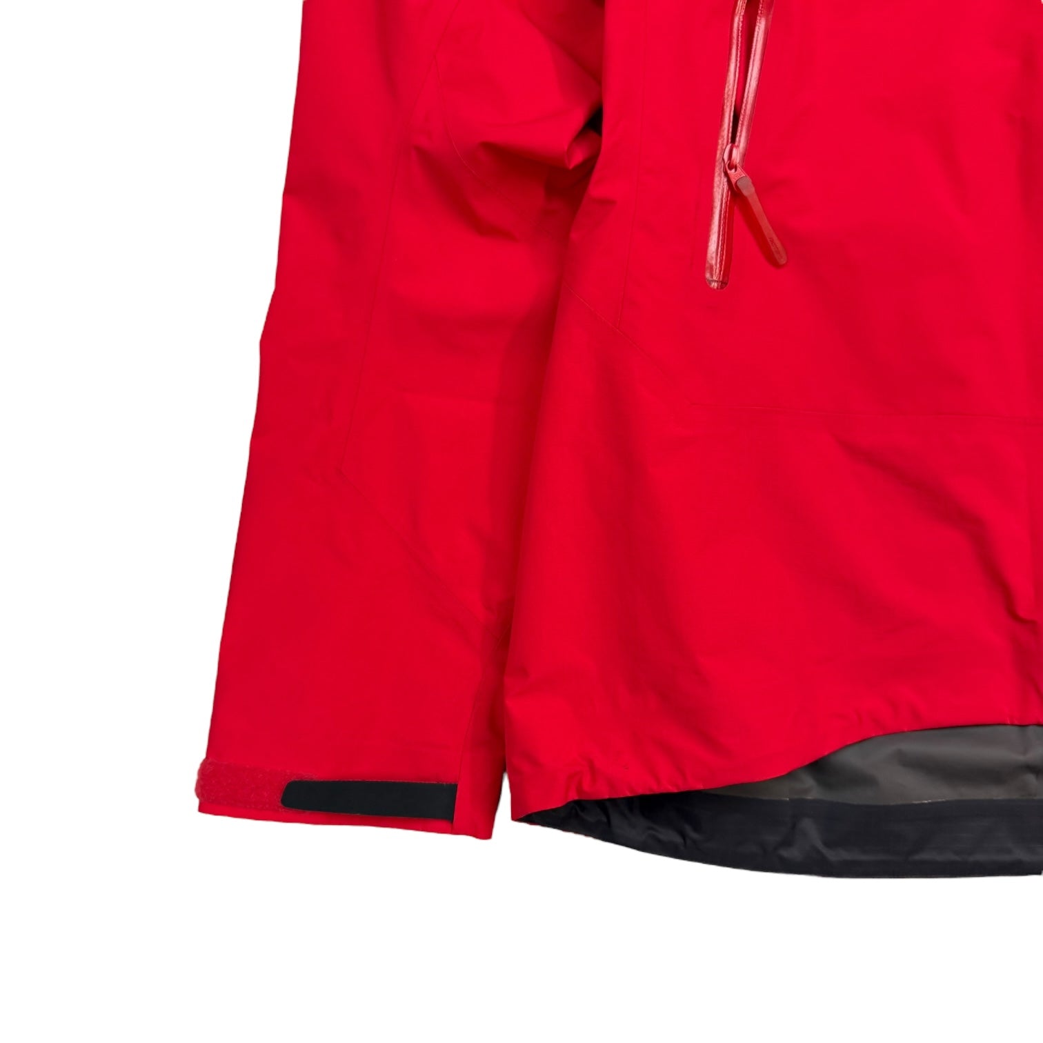 Arc’teryx Women’s Beta AR Jacket Red