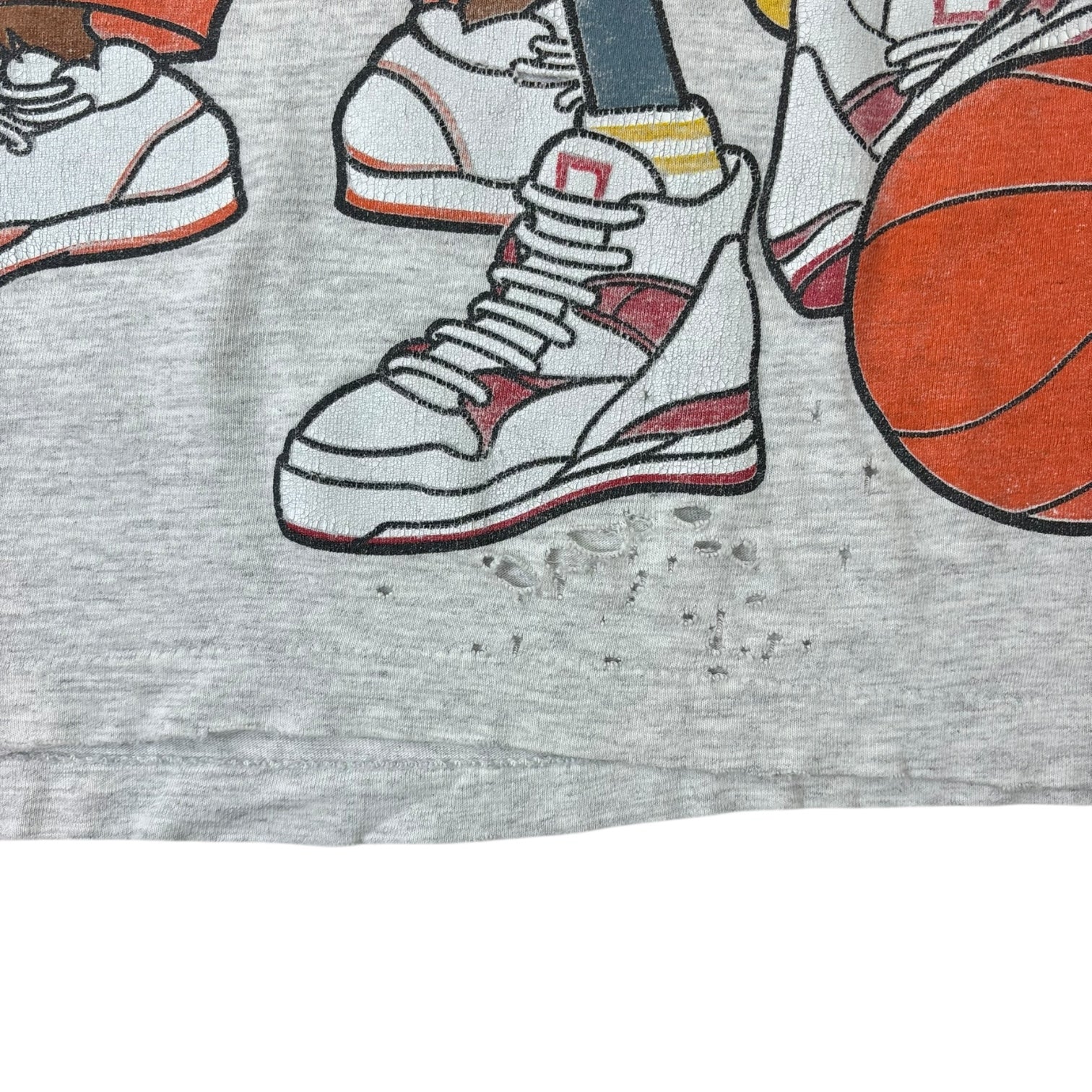 Vintage 1993 Looney Tunes Cross Colours Basketball T-Shirt Grey