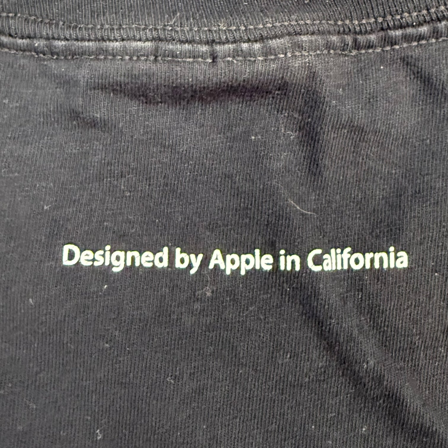 Vintage Apple Manhattan Village Staff Tee Black