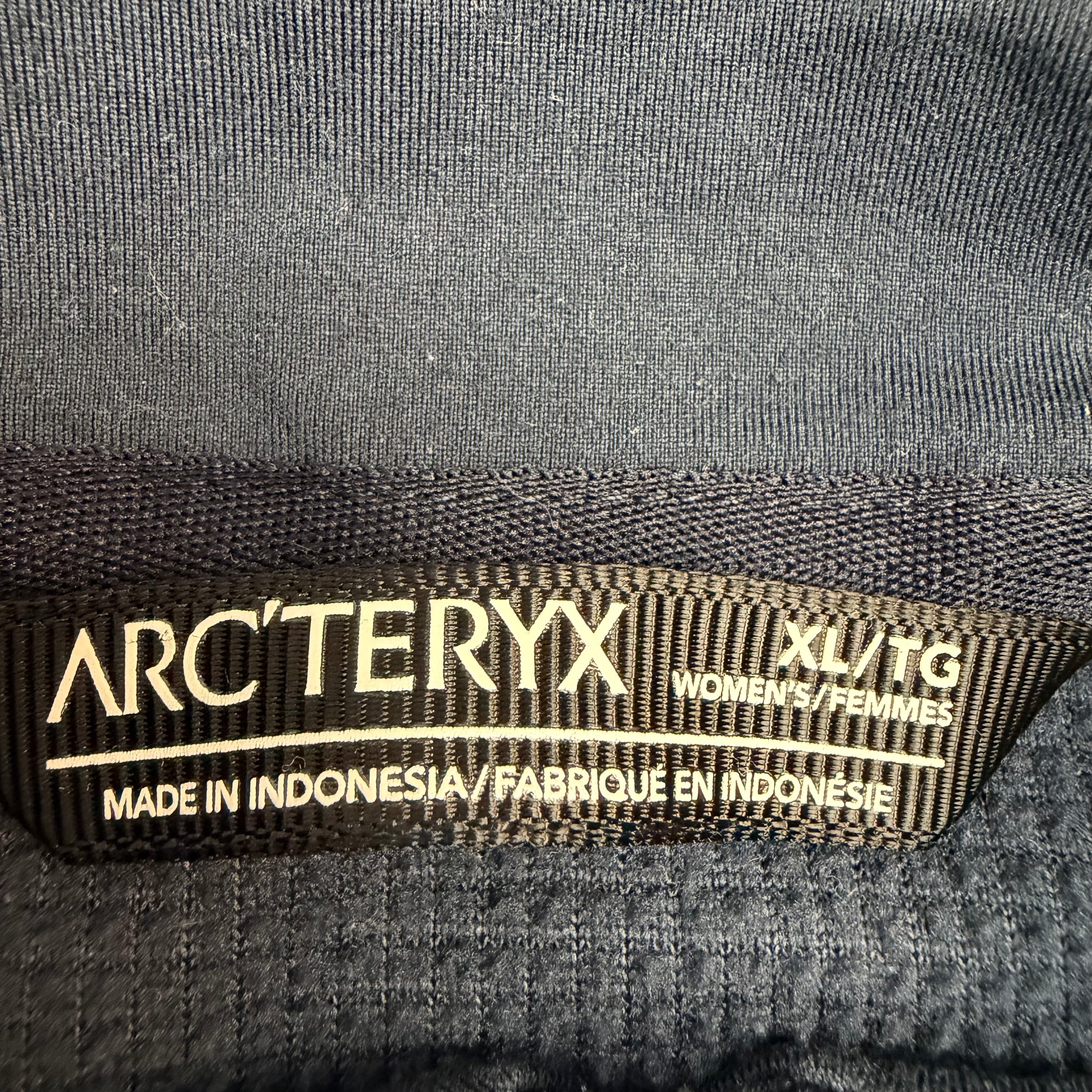(W) Arcteryx Delta LT Navy