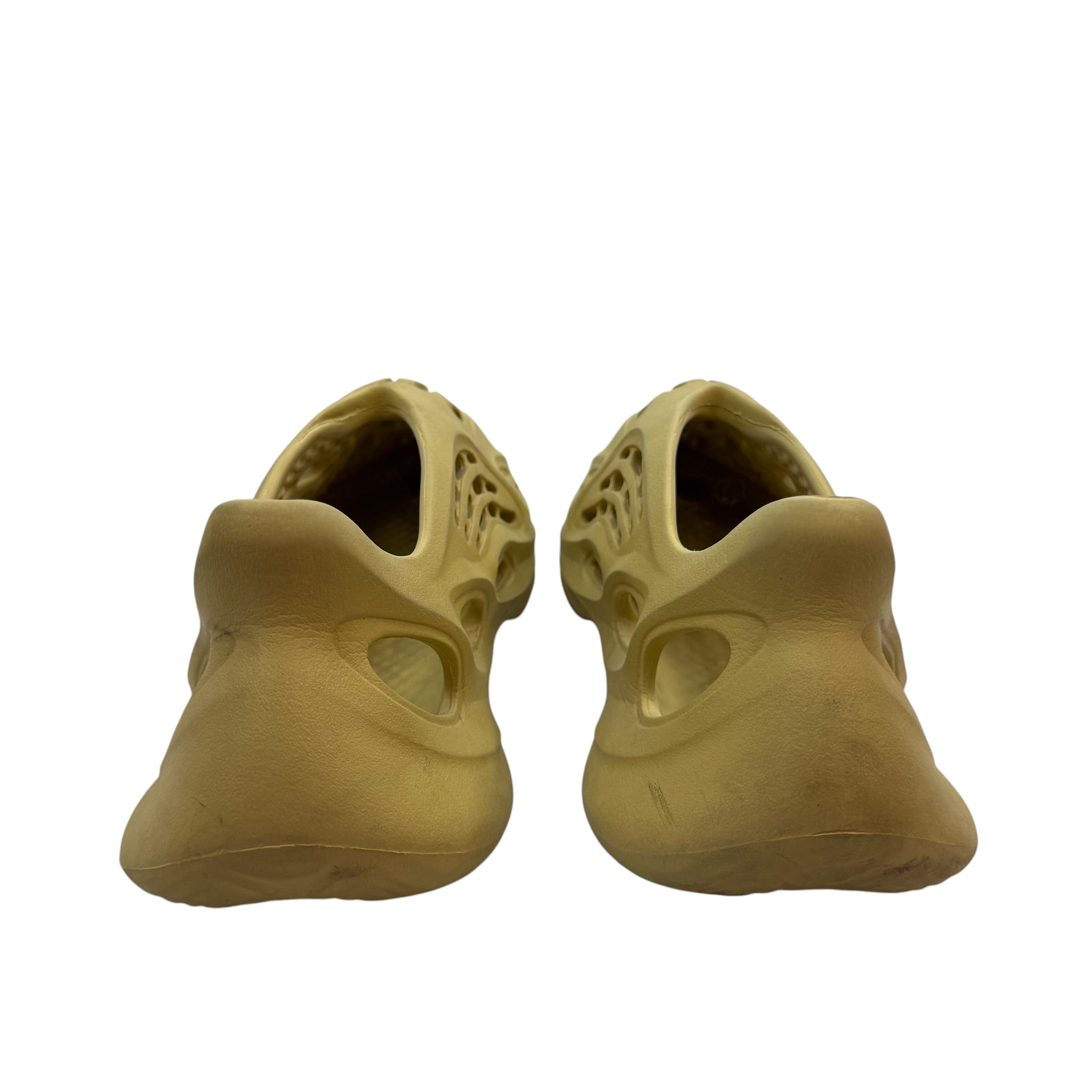 Adidas Yeezy Foam RNNR Sulfur