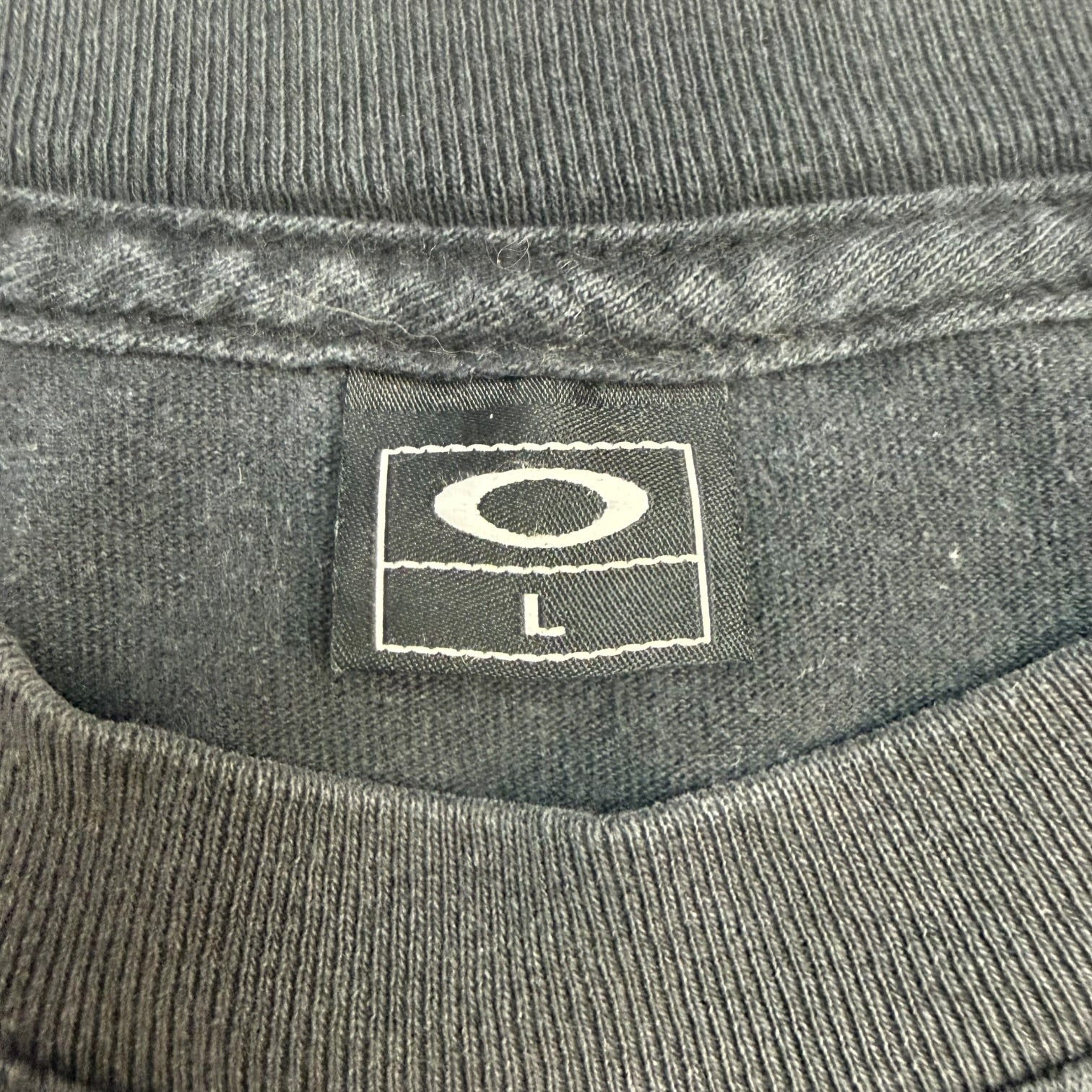 Vintage Oakley Tee Black
