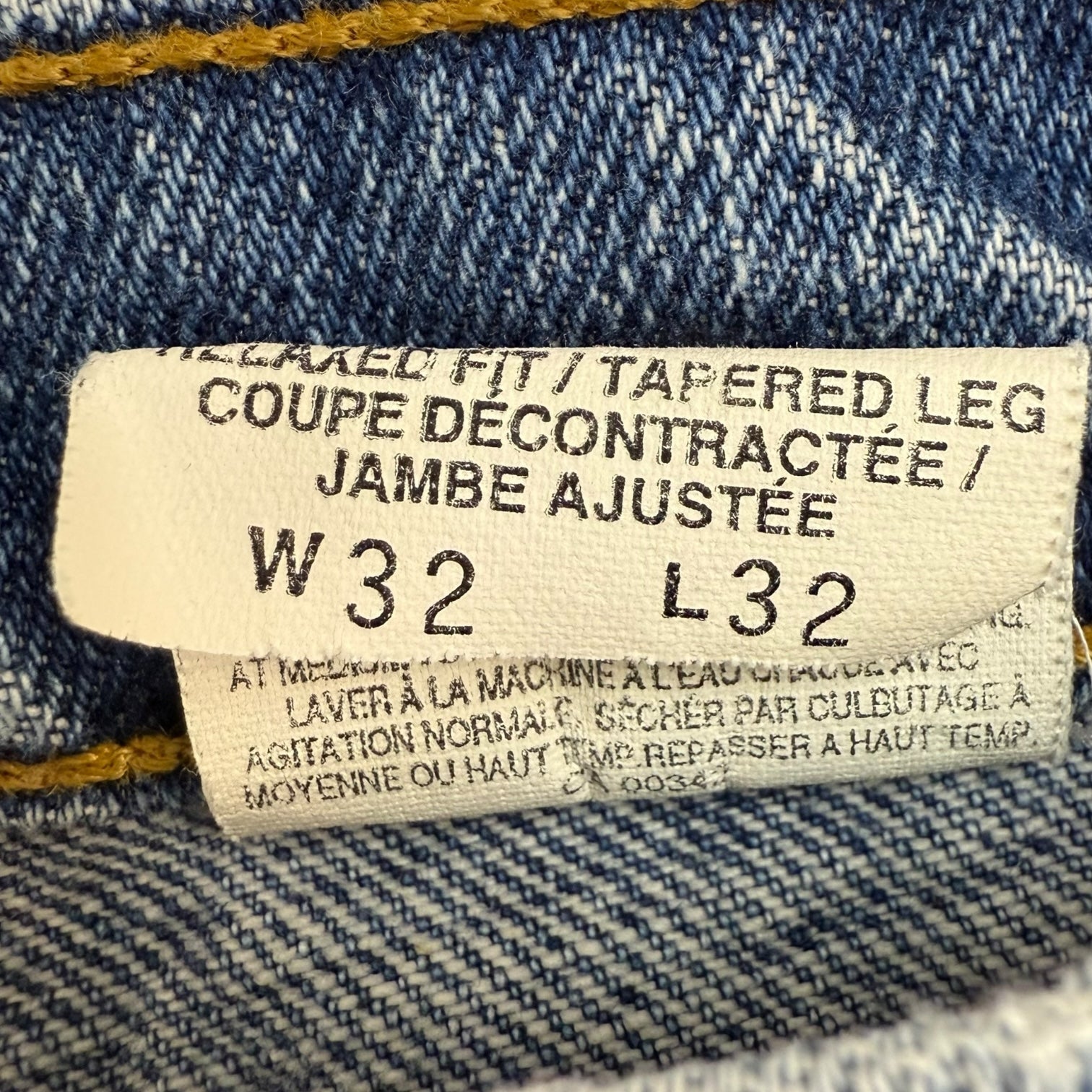 Vintage Levi’s 550 Denim Pants Dark Wash