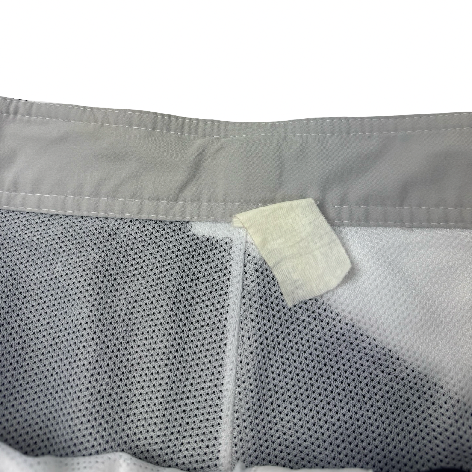 Vintage Y2K Quiksilver Cargo Board Shorts White