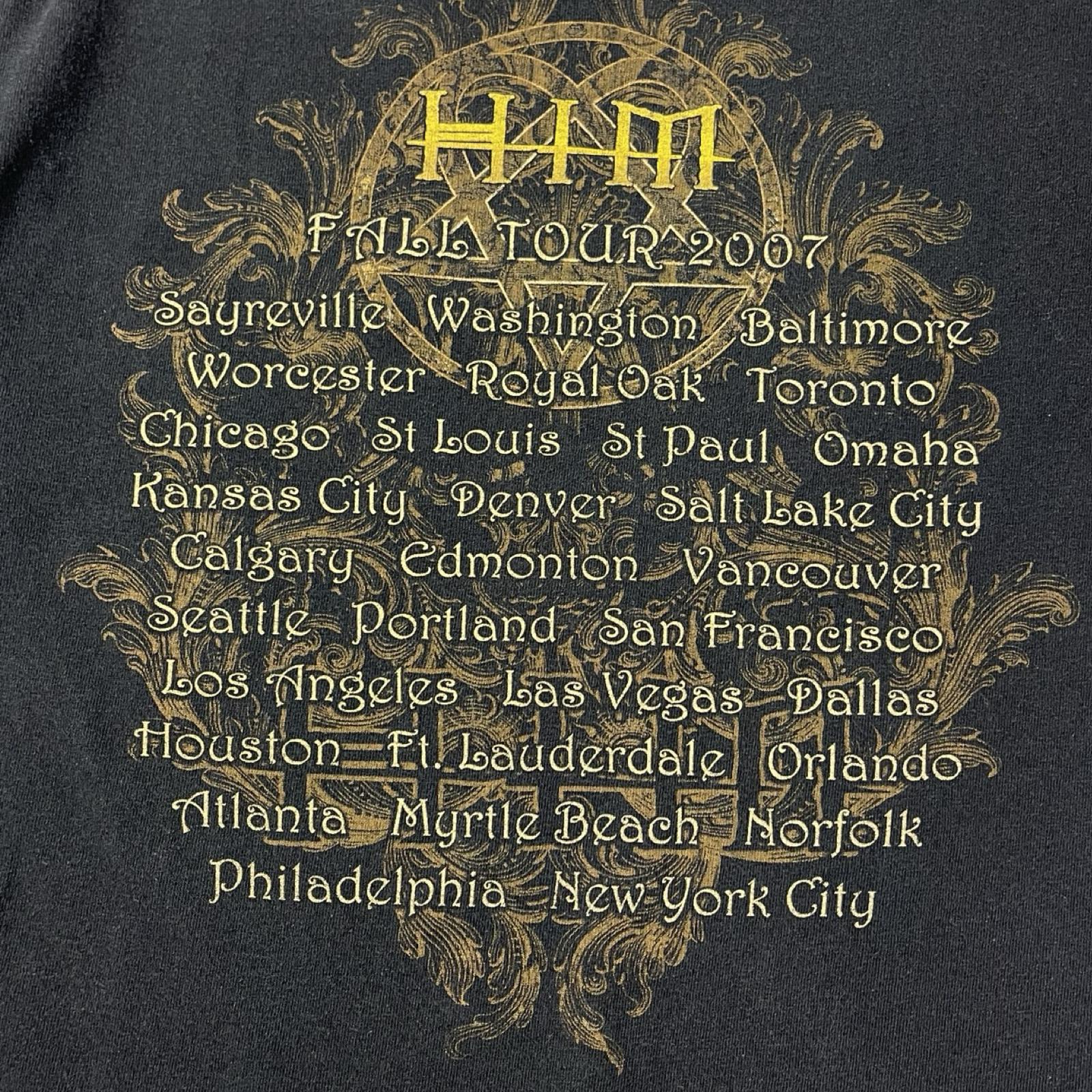 2007 HIM Heartagram 3 Skulls Band T-Shirt