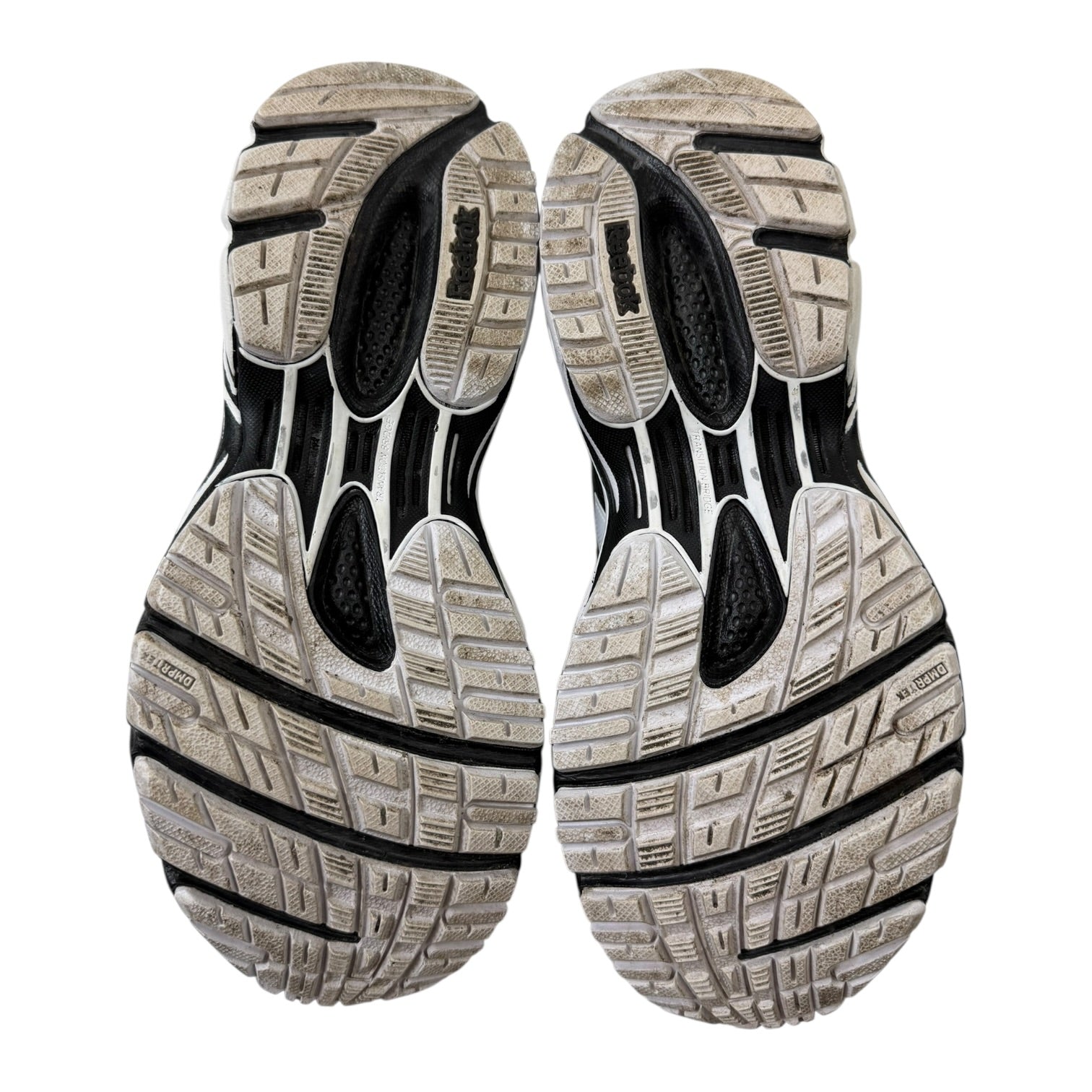 Reebok x Vetements Spike Runner 200 Black/White (Used)