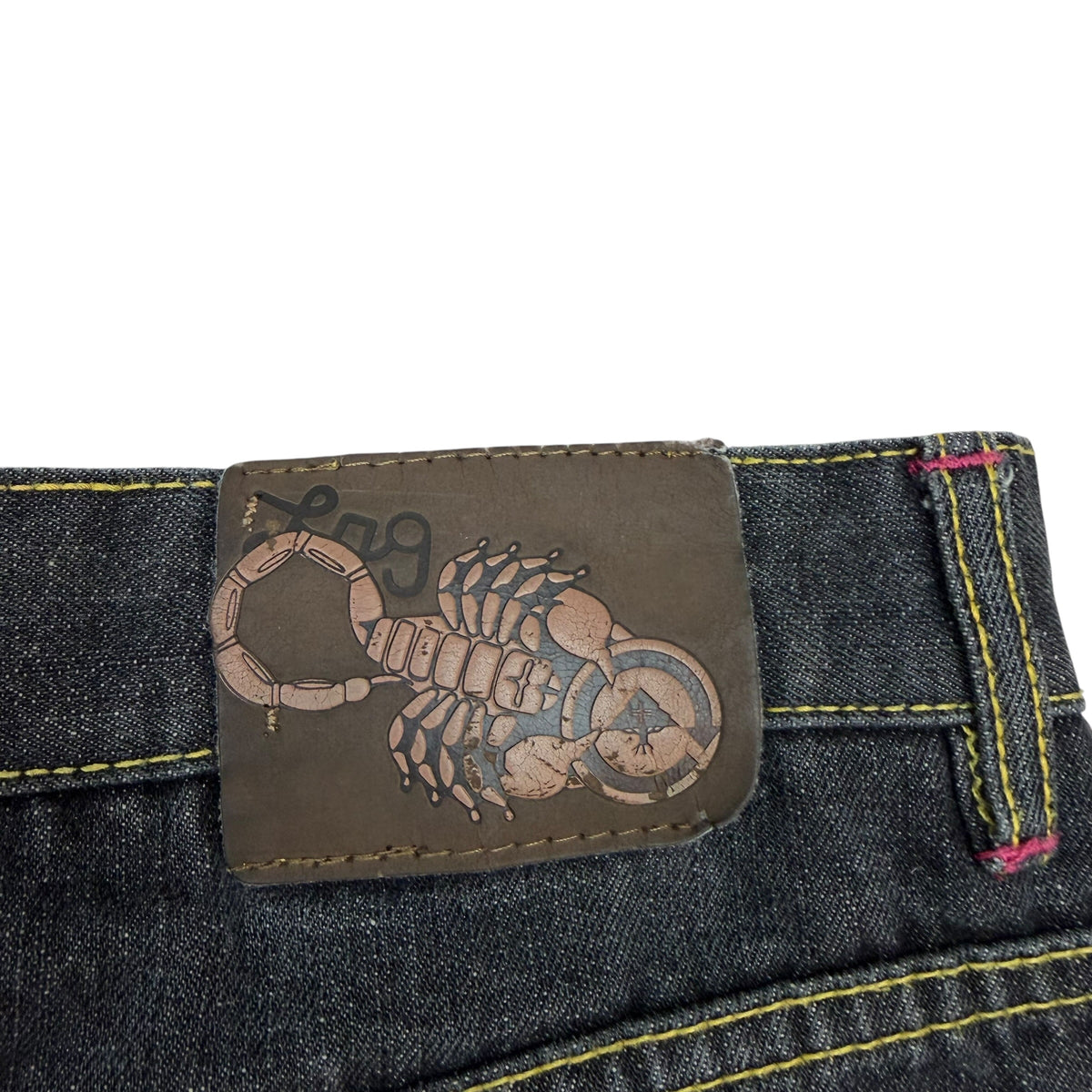 Vintage LRG Embroidered Sugar Skull Raw Denim Jeans Indigo