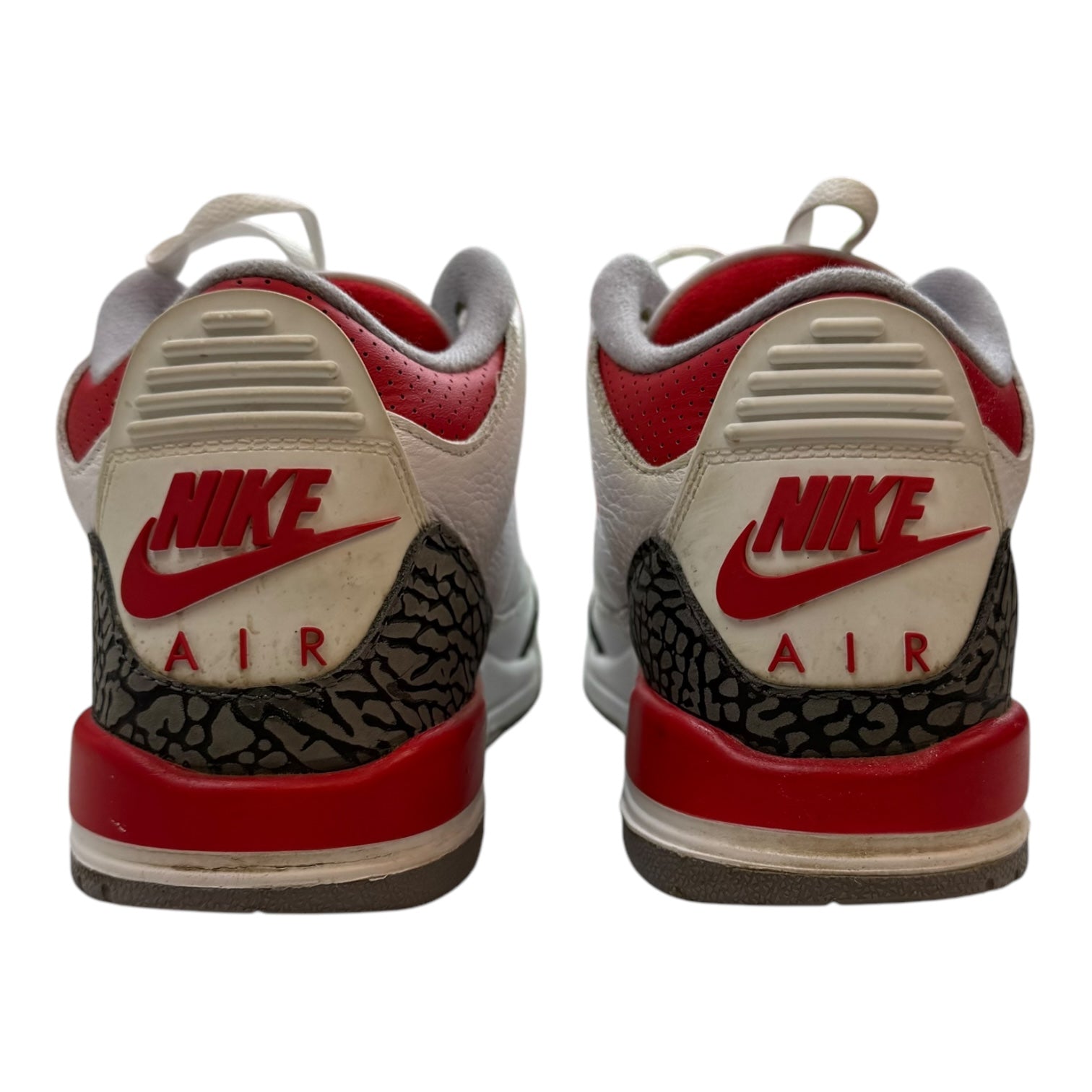 Jordan 3 Retro Fire Red (2022) (Used)