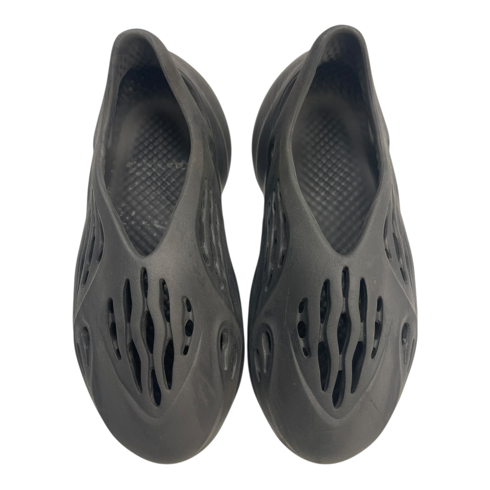 Yeezy Foam RNNR Onyx (Used)