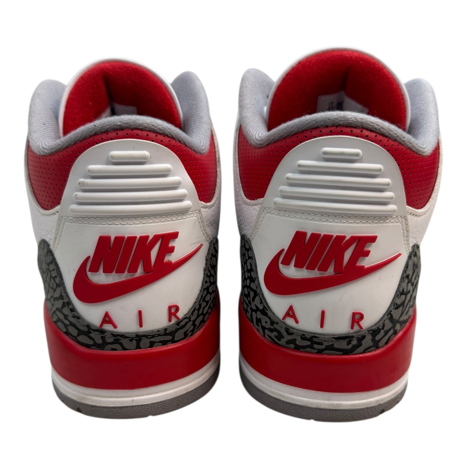 Jordan 3 Retro Fire Red 2022 (Used)