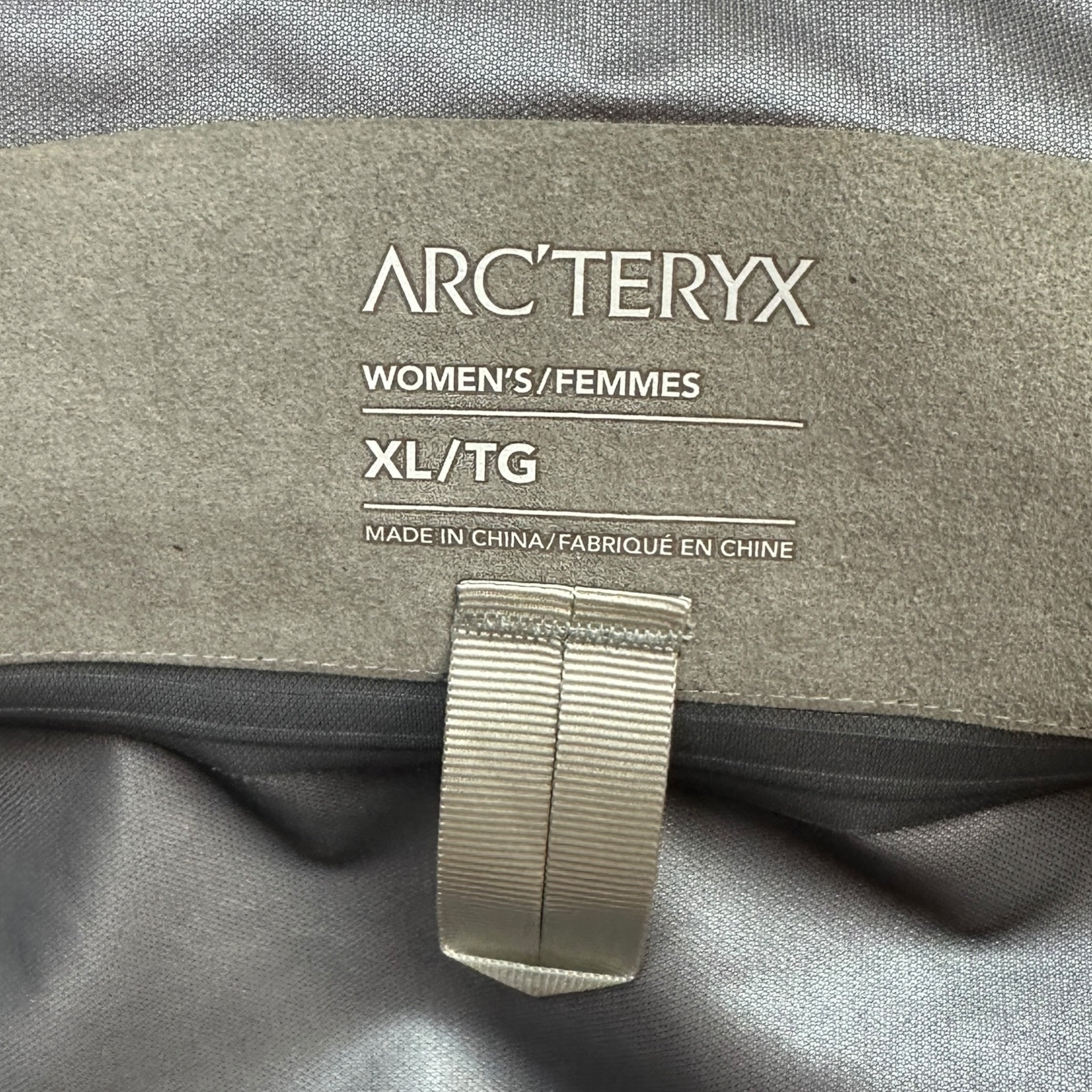 Arc’teryx Women’s Beta Shell Jacket Bliss
