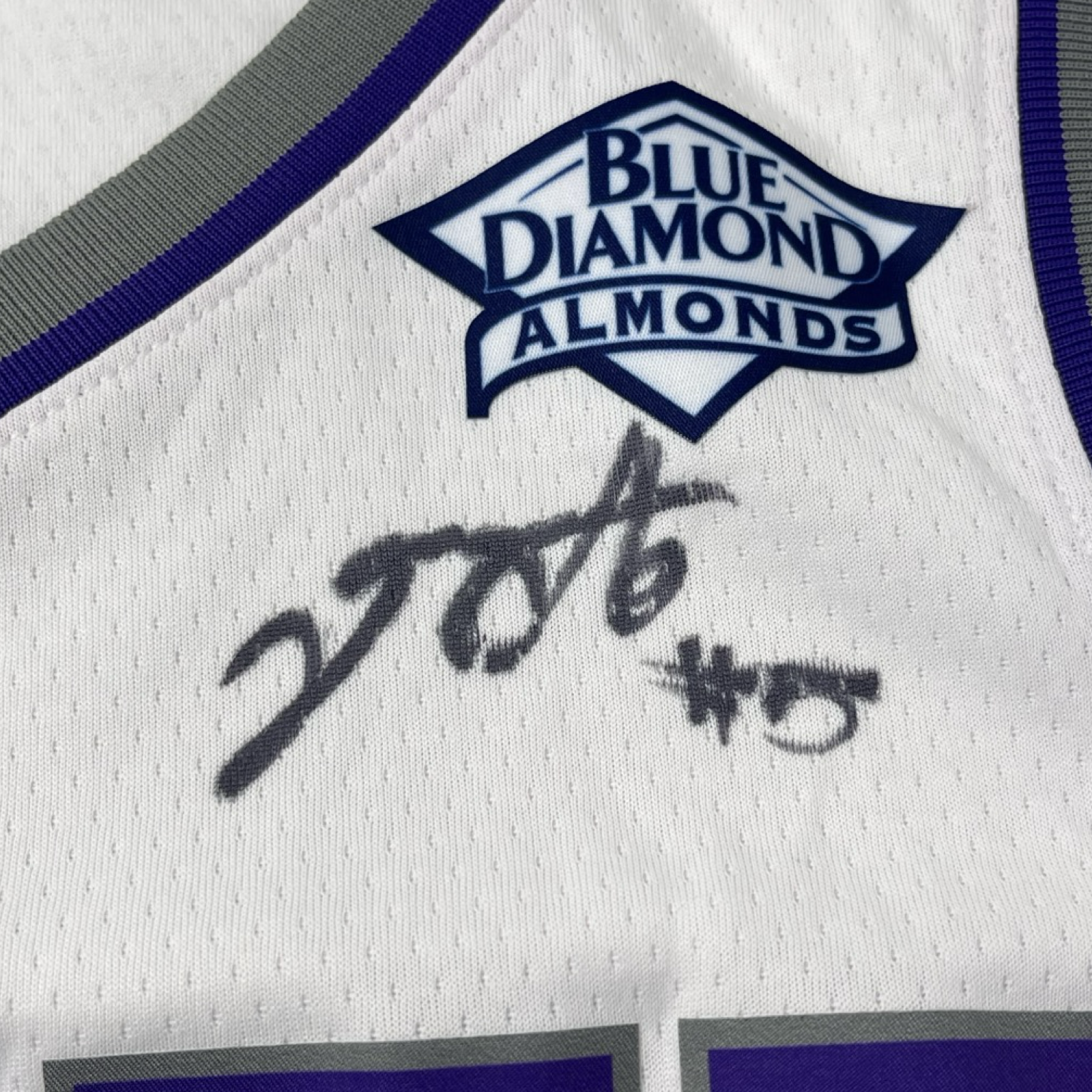 Nike Sacramento Kings De'aron Fox NBA Jersey