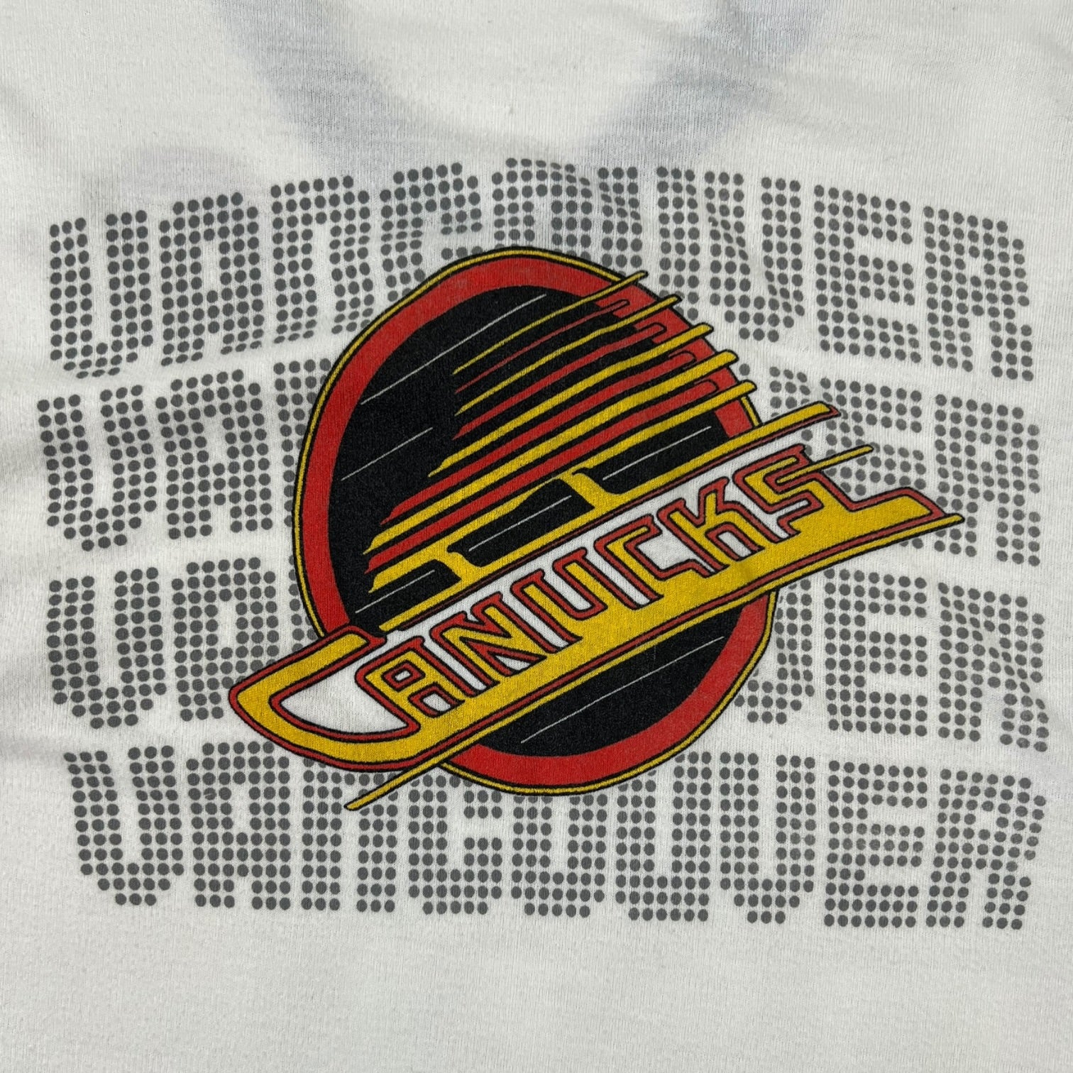 Vintage Vancouver Canucks “Flying Logo”  T-Shirt White