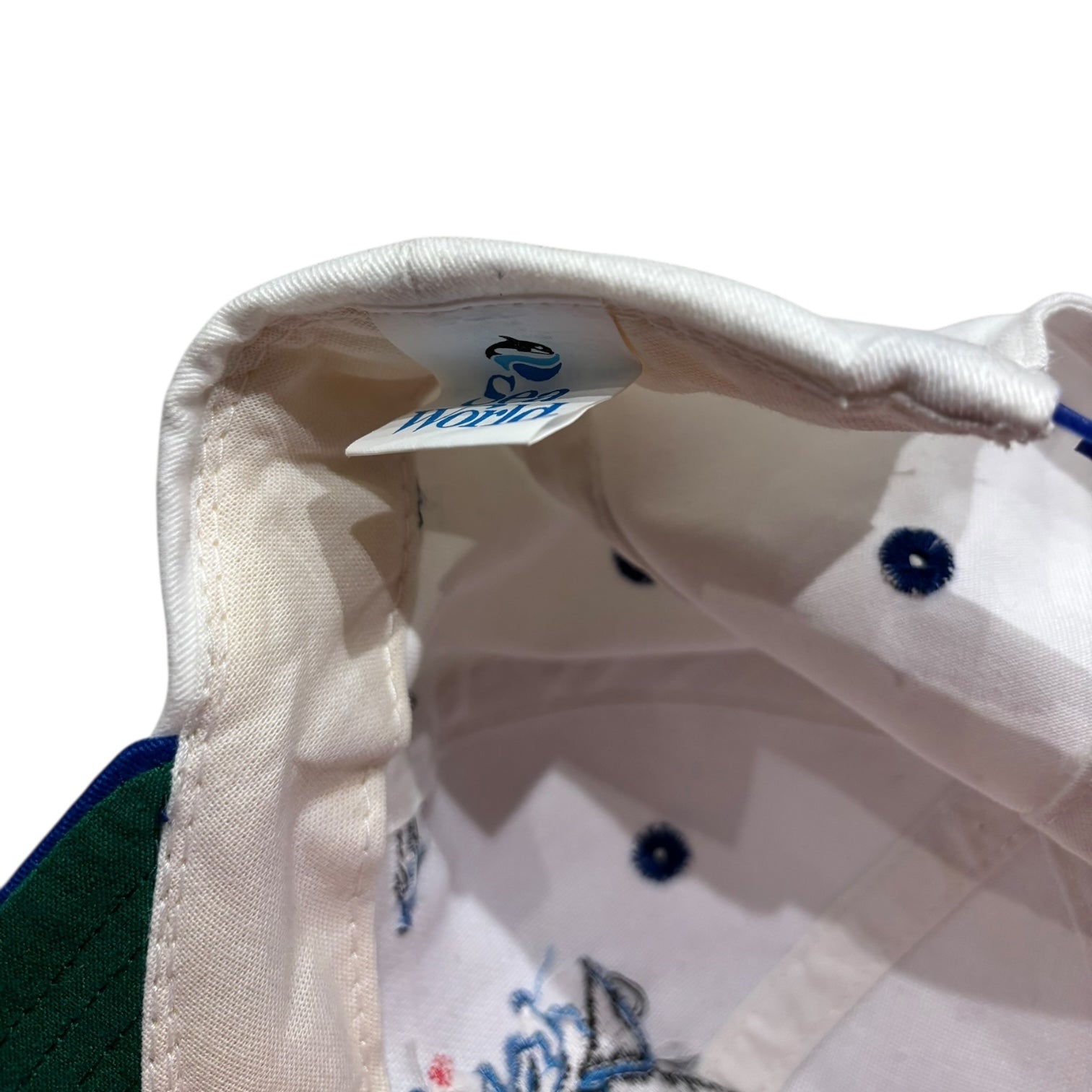 Vintage Sea World Shamu SnapBack Hat White