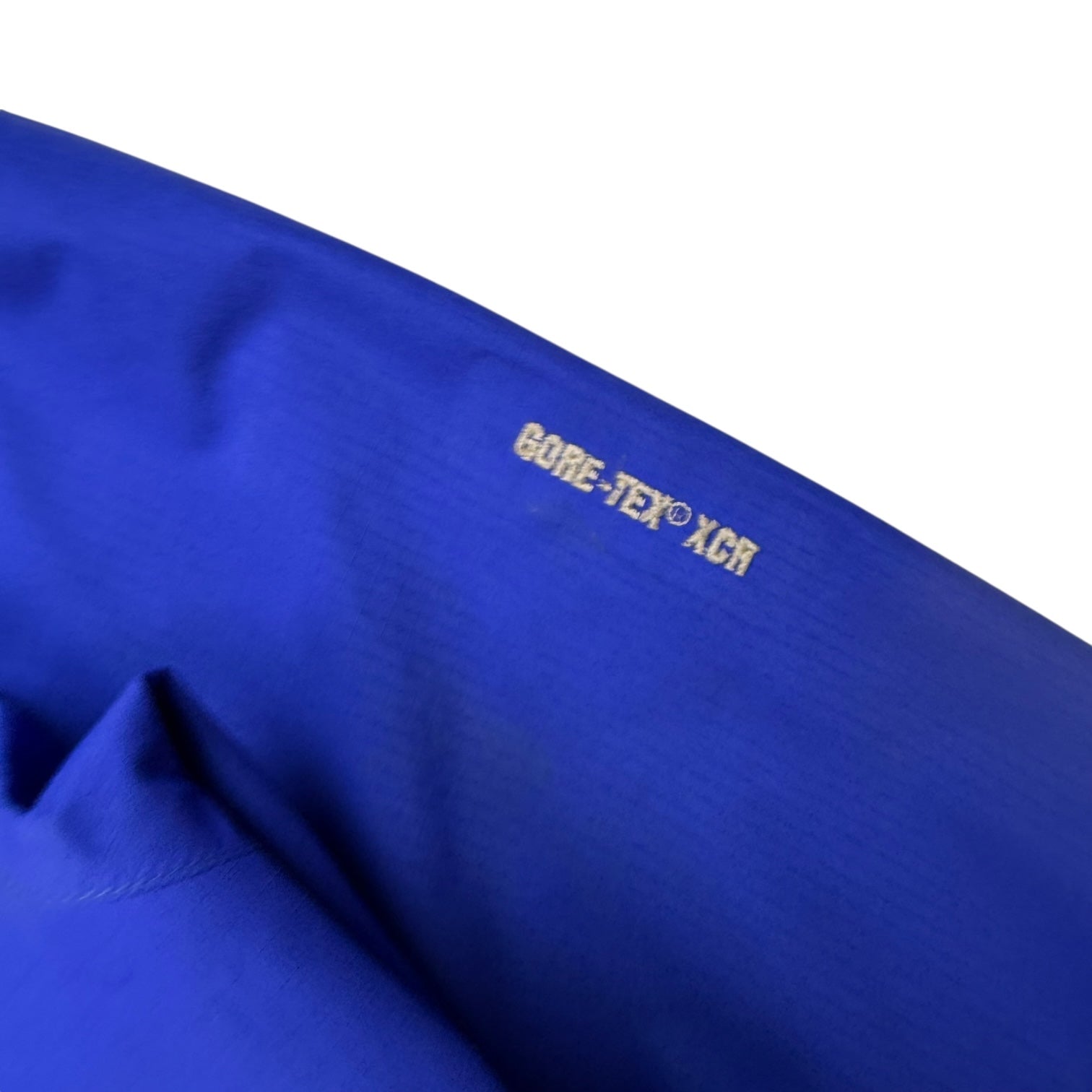 Vintage Arc’teryx Women’s Beta AR Jacket Too Blue