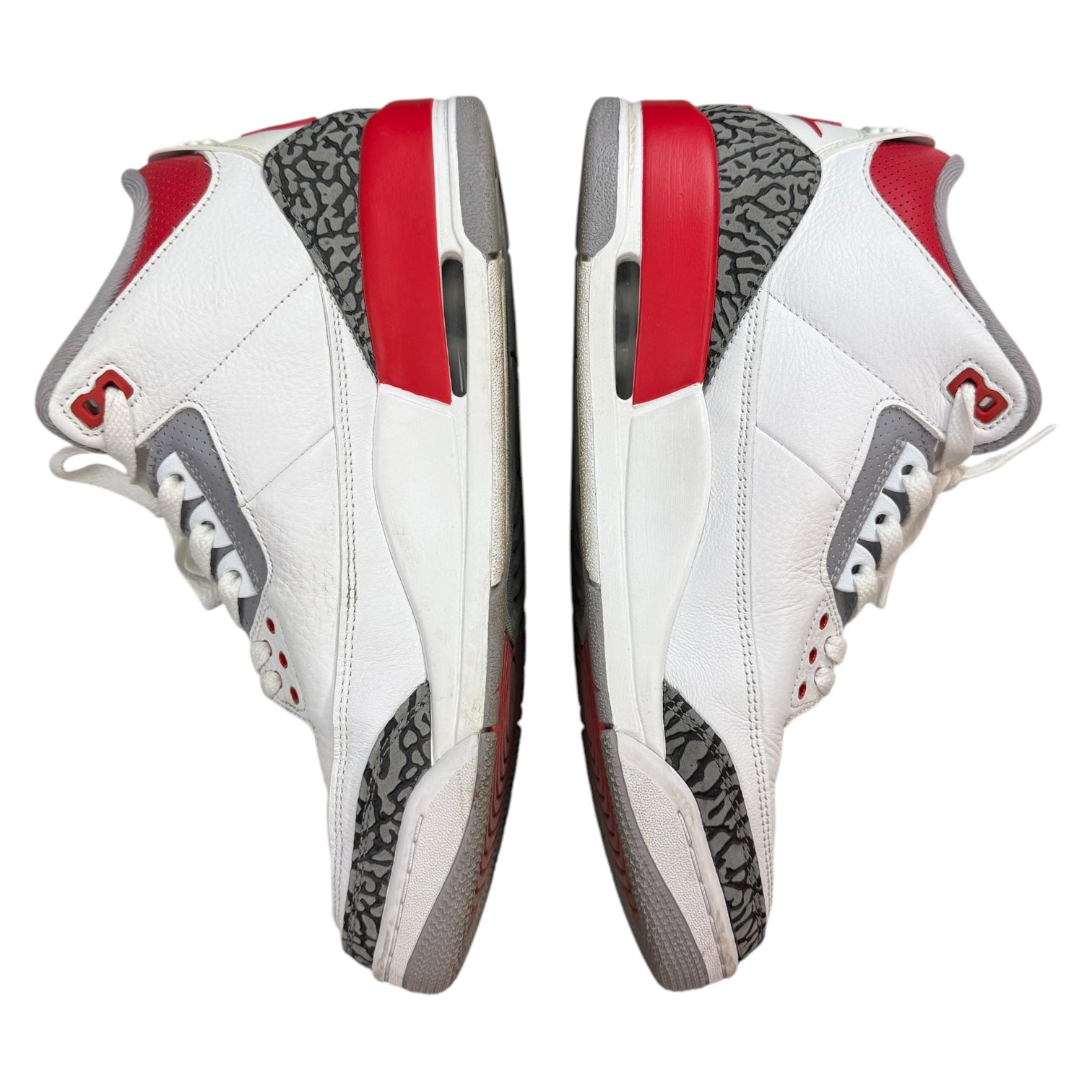 Jordan 3 Retro Fire Red (2022)(Used)