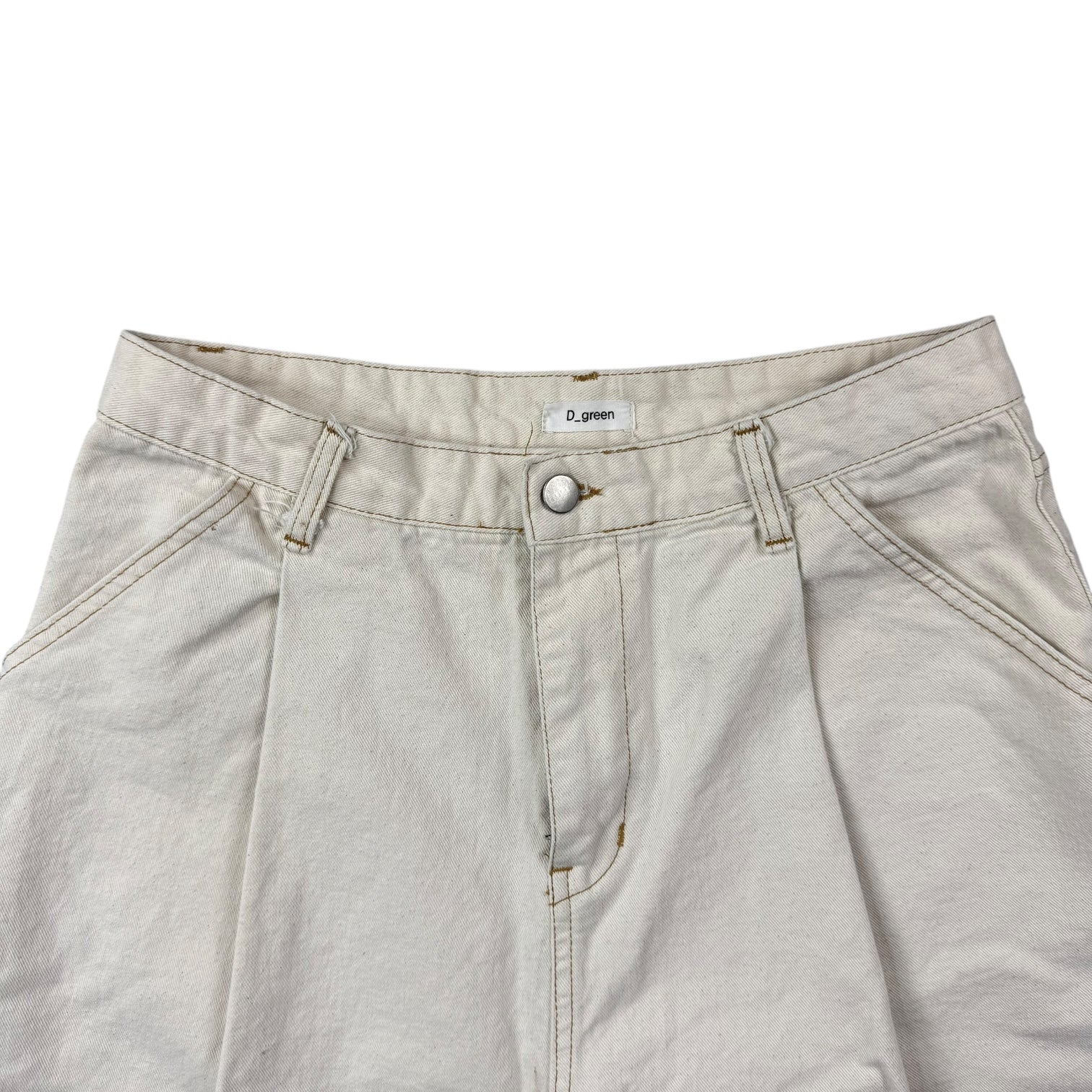 Dgreen Pleated Denim Shorts White