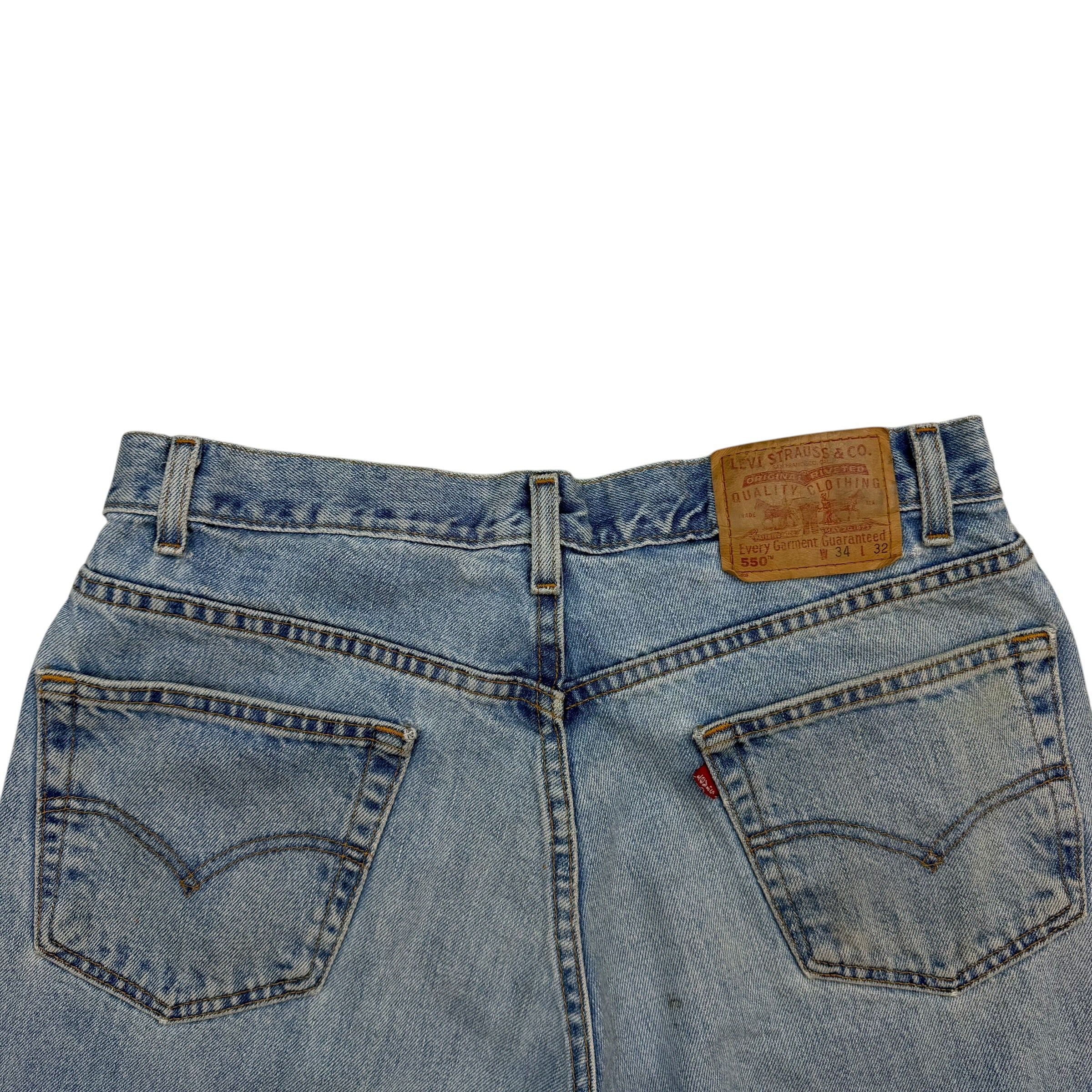 Vintage Levi’s 550 Light Wash Jeans Blue