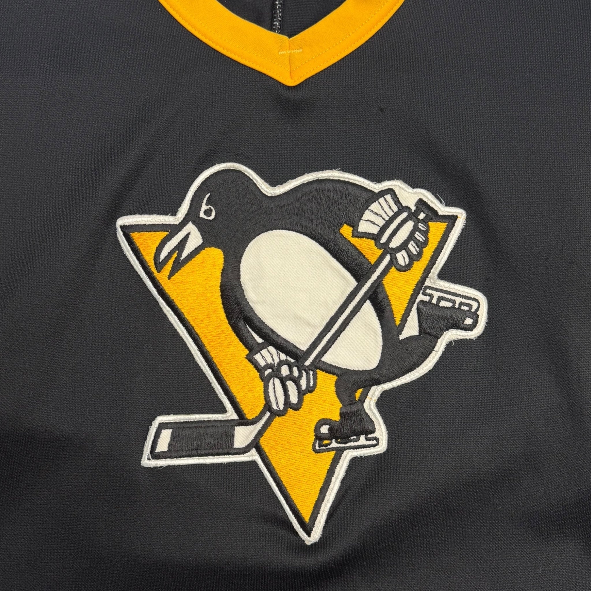 Vintage Pittsburg Penguins NHL Jersey