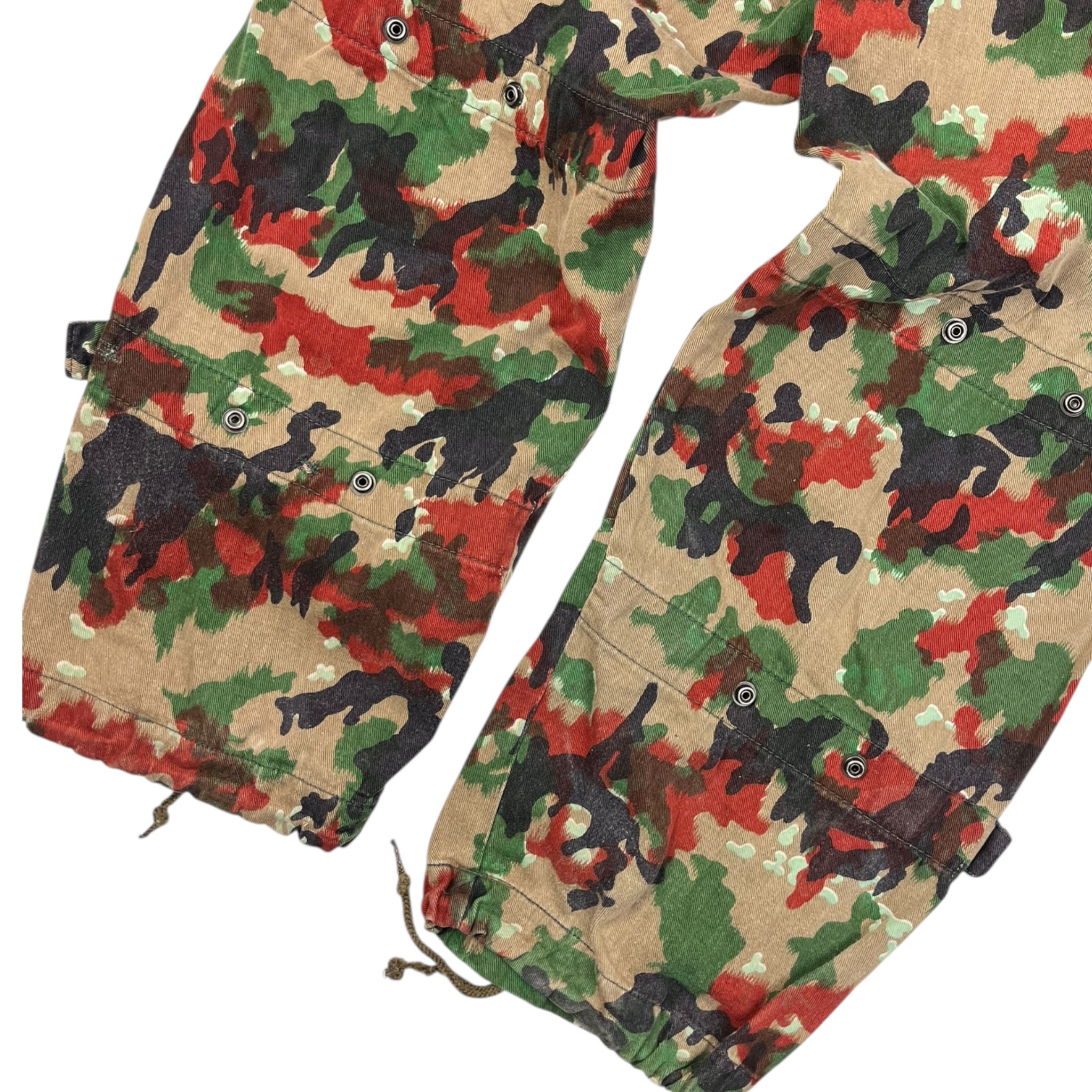Vintage Swiss Army Alpenflage M70 Combat Cargo Pants