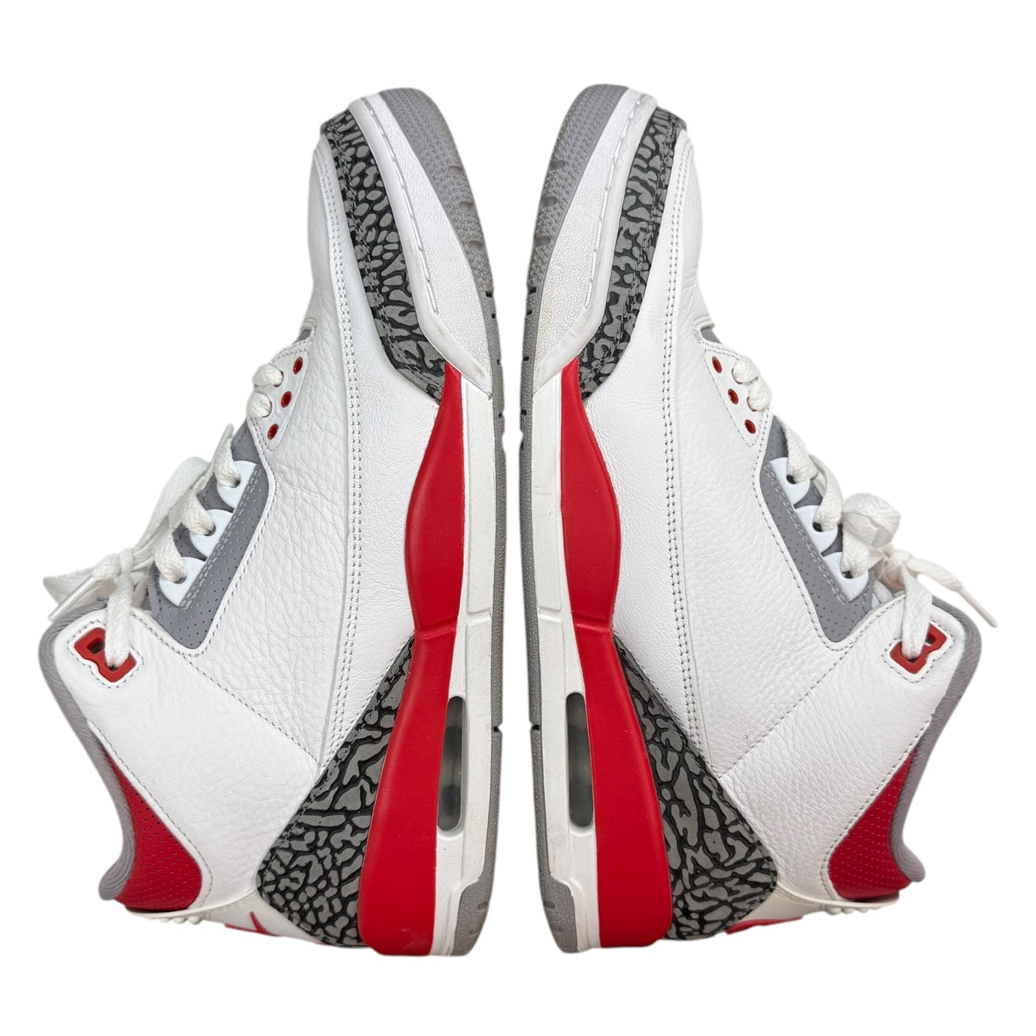 Jordan 3 Retro Fire Red (2022)(Used)