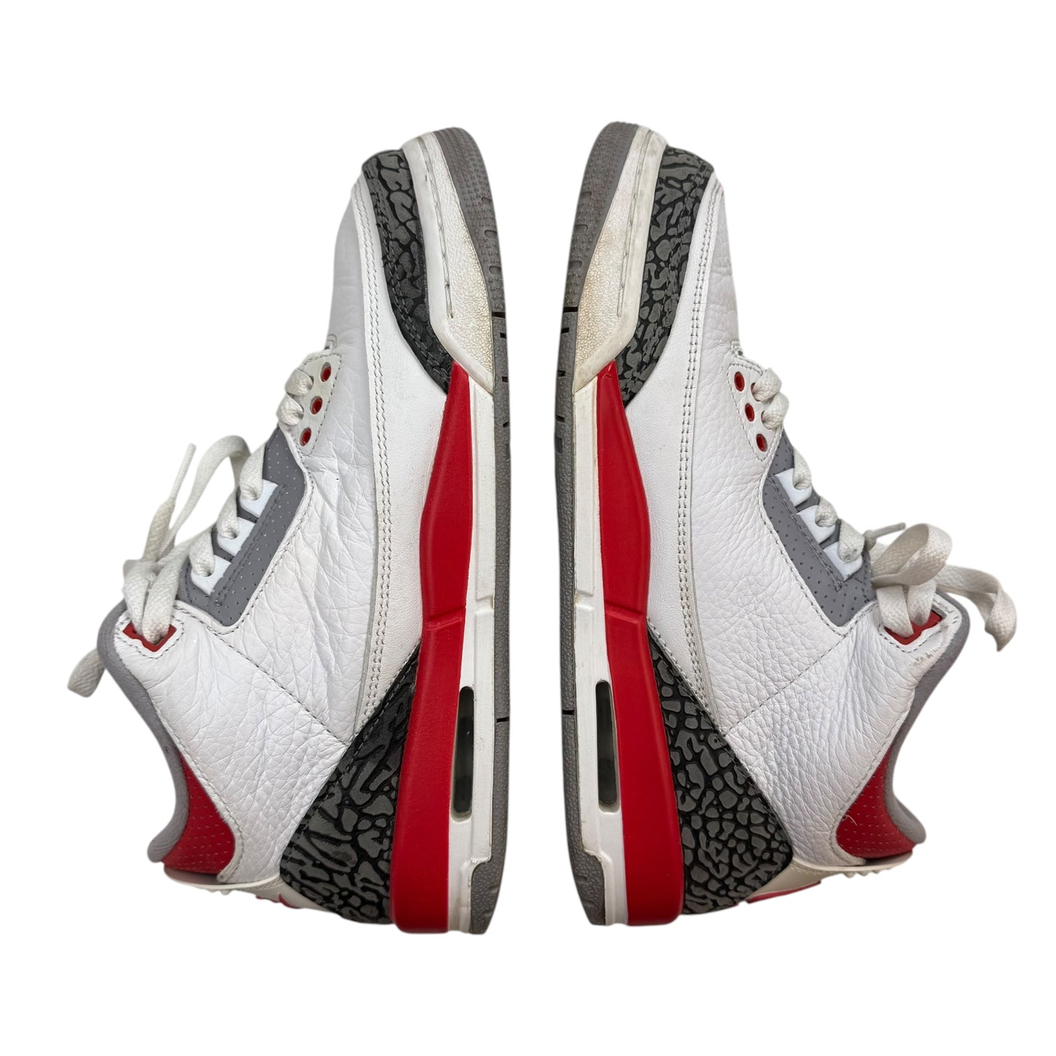 Jordan 3 Retro Fire Red (2022) (Used)