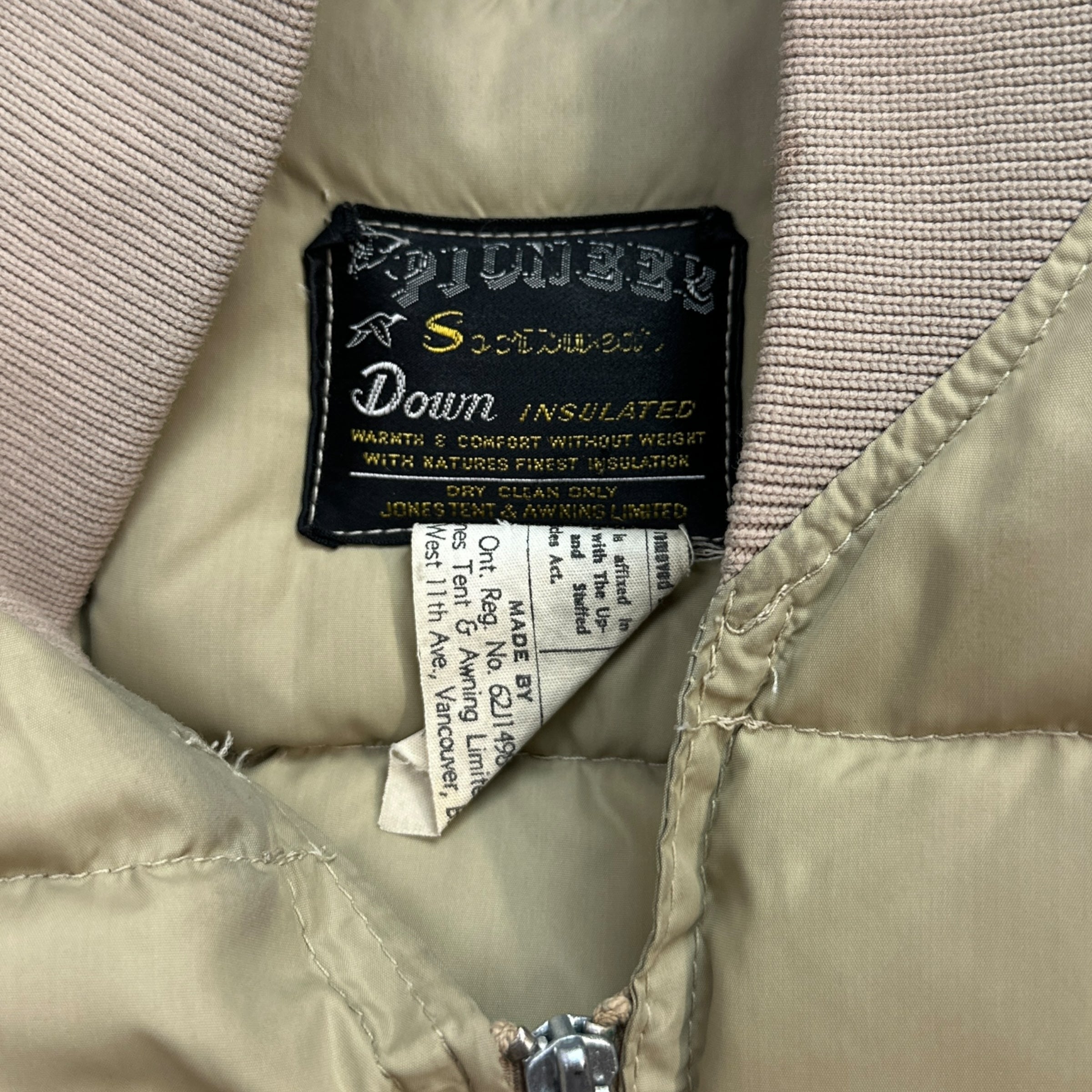 Vintage Pioneer Down Jacket Khaki