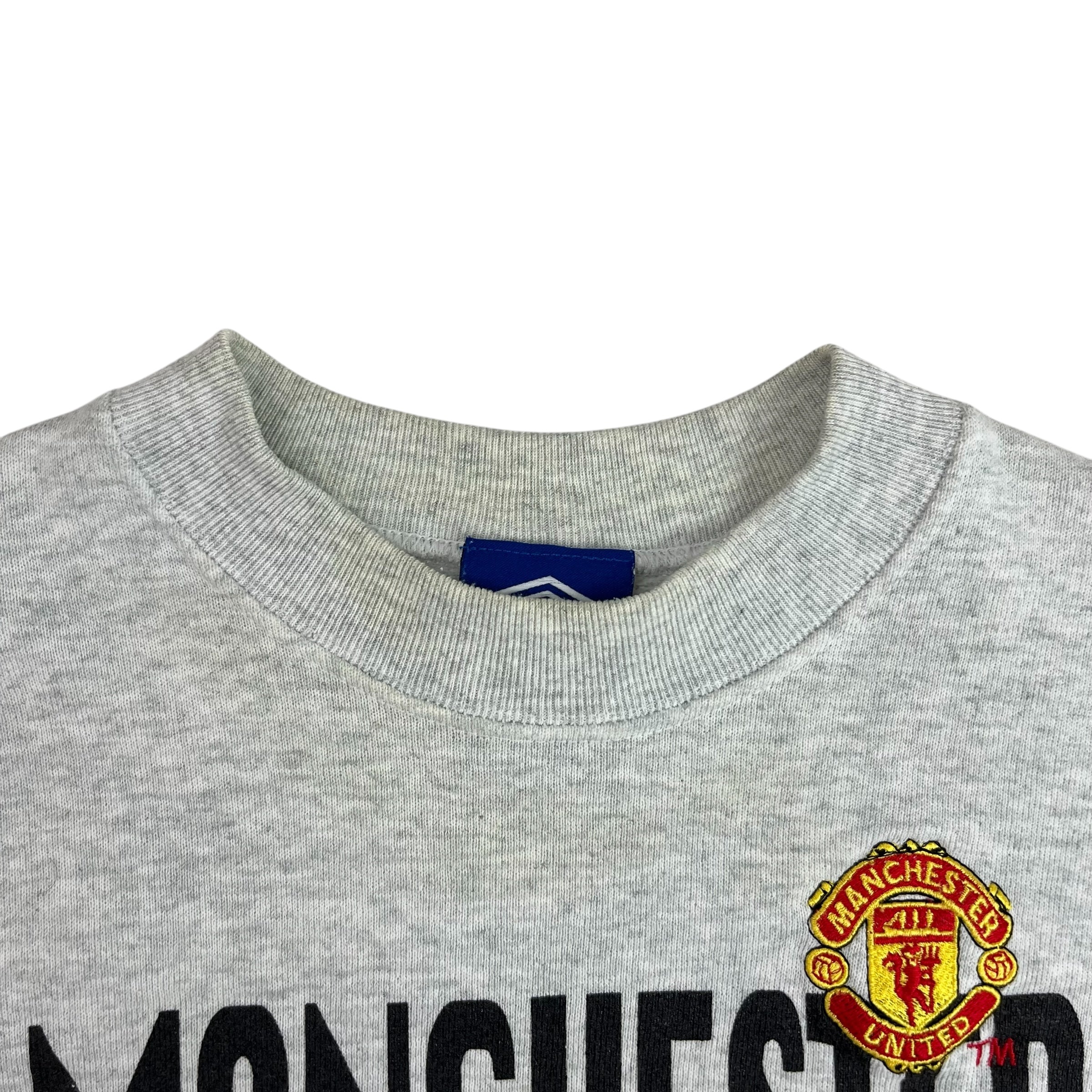 Vintage Umbro Manchester United Crewneck Grey