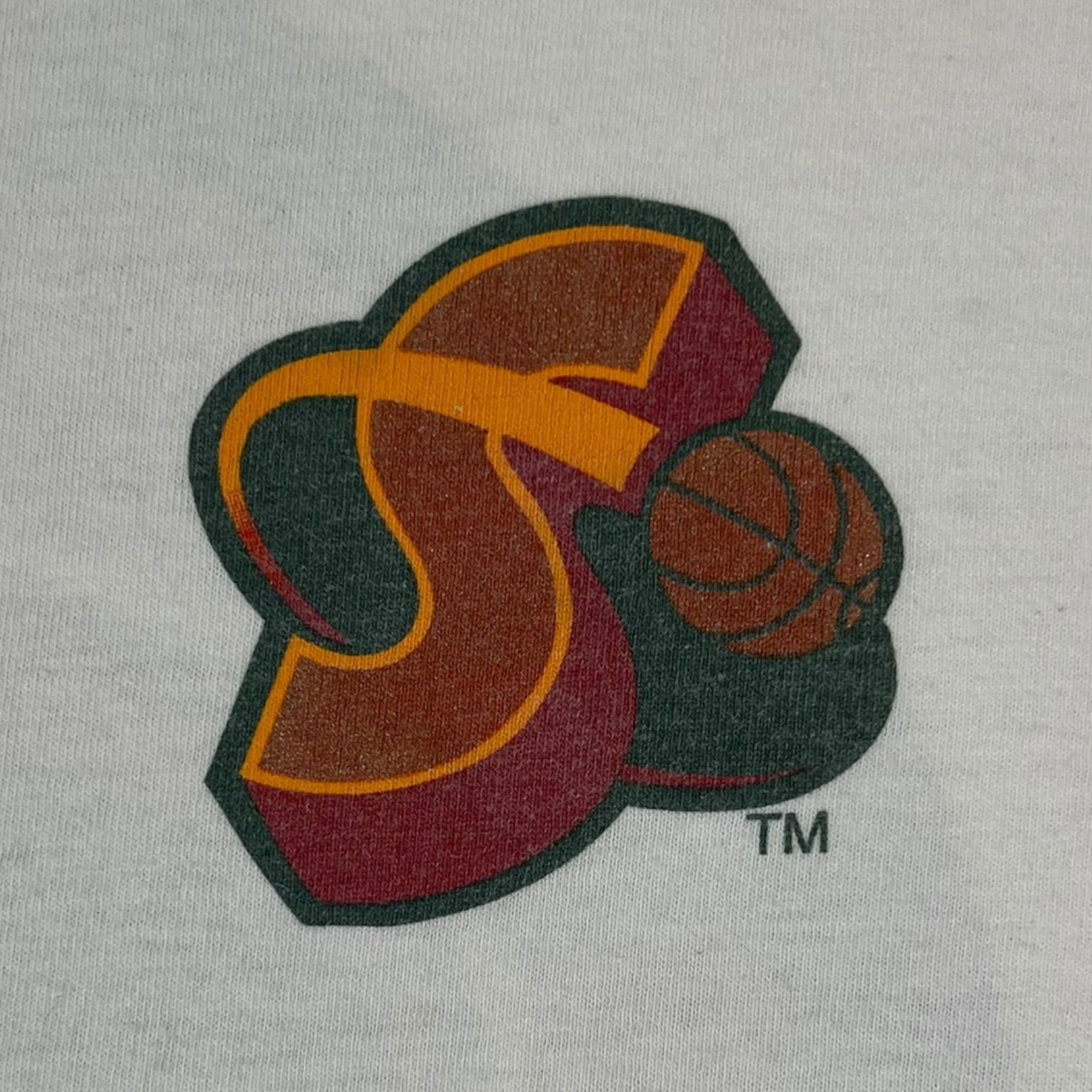 Vintage 90’s Seattle Supersonics T-Shirt White