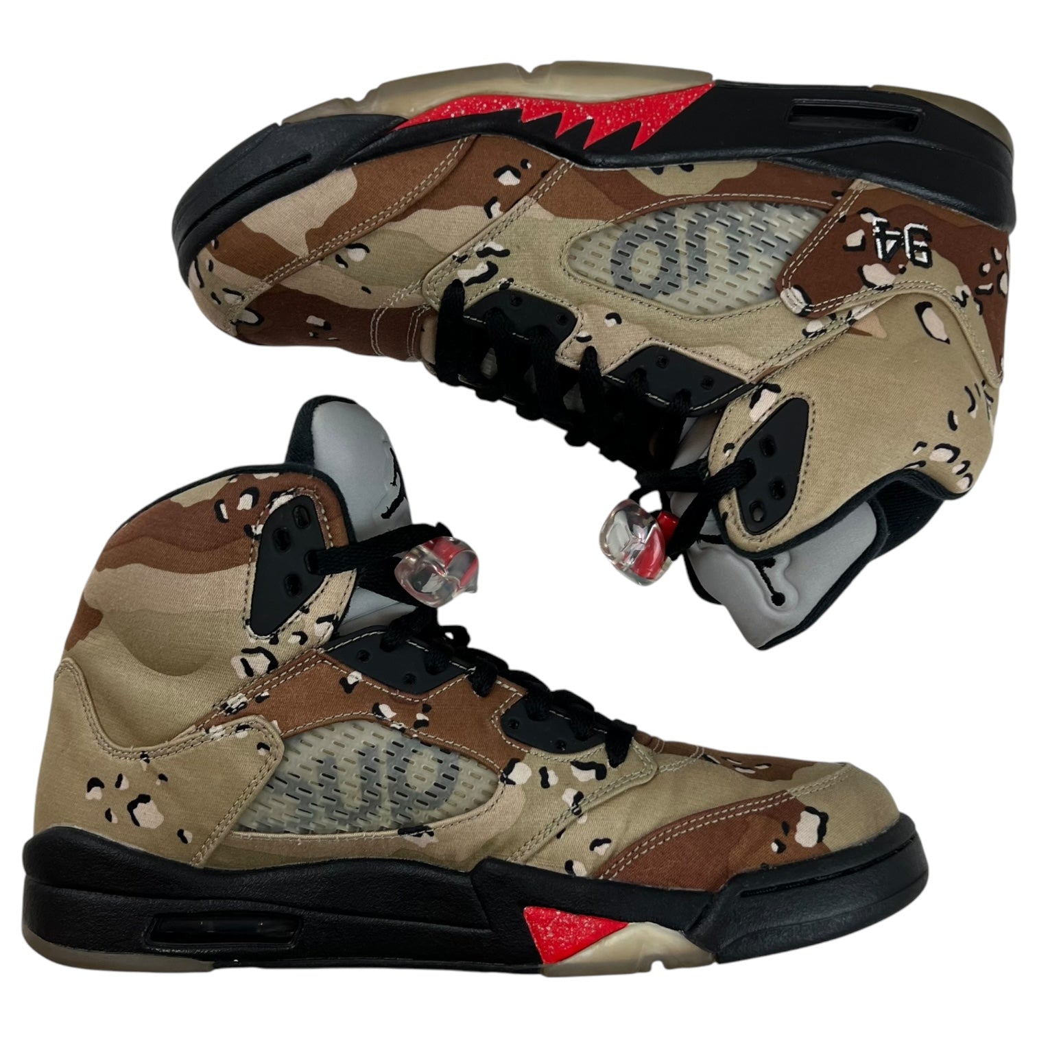 Supreme x Jordan 5 Retro Desert Camo (Used)