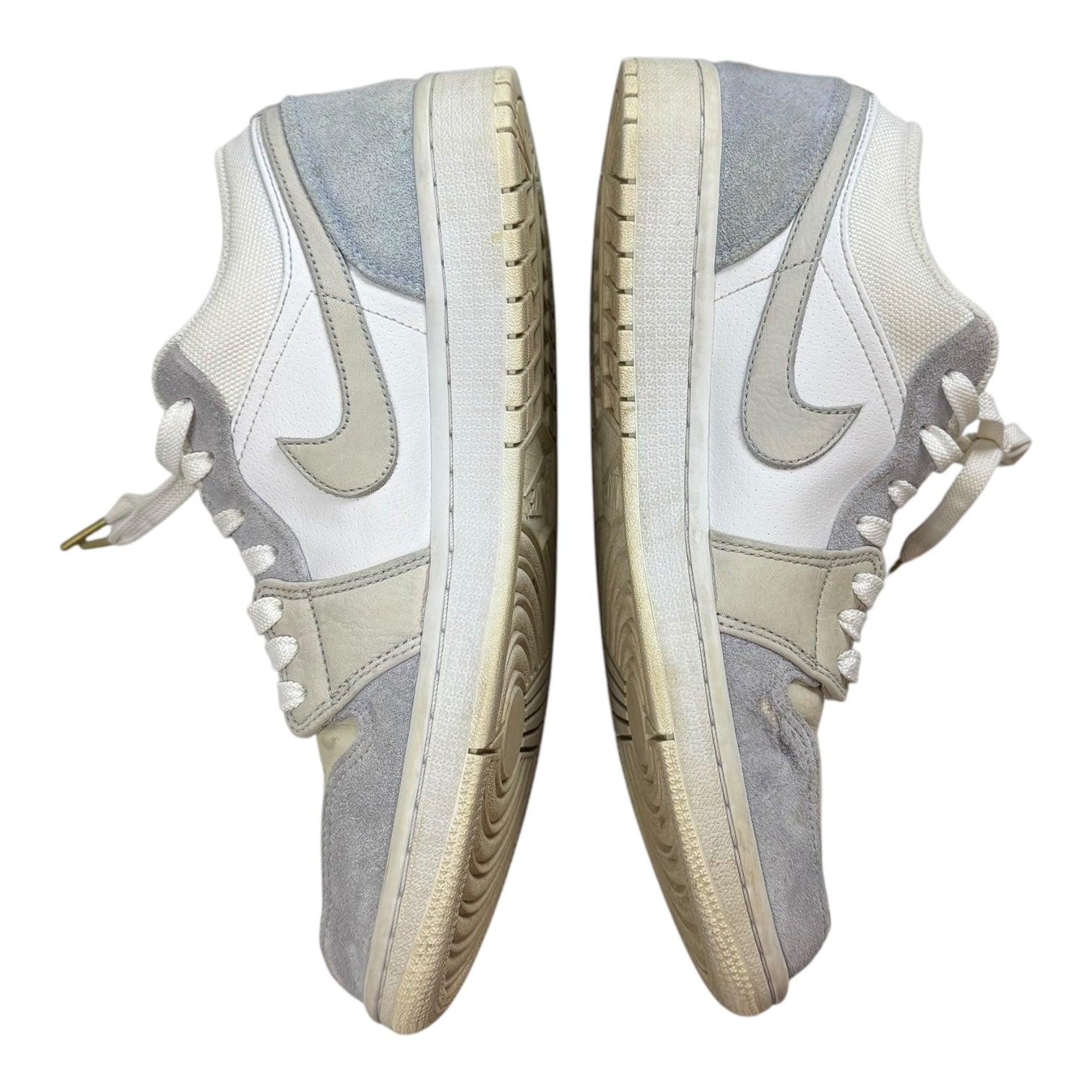 Jordan 1 Low Paris (Used)