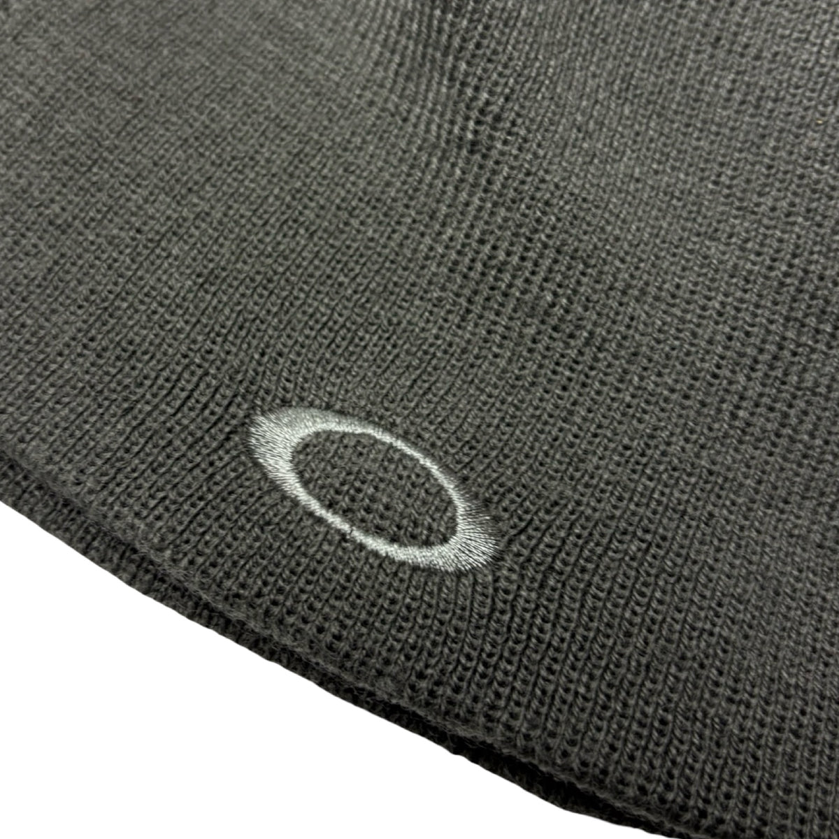 Vintage Y2K Oakley Simple Logo Skull Cap