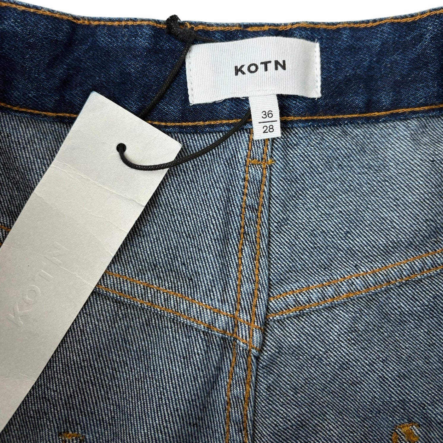KOTN Antifit Denim Dark Wash