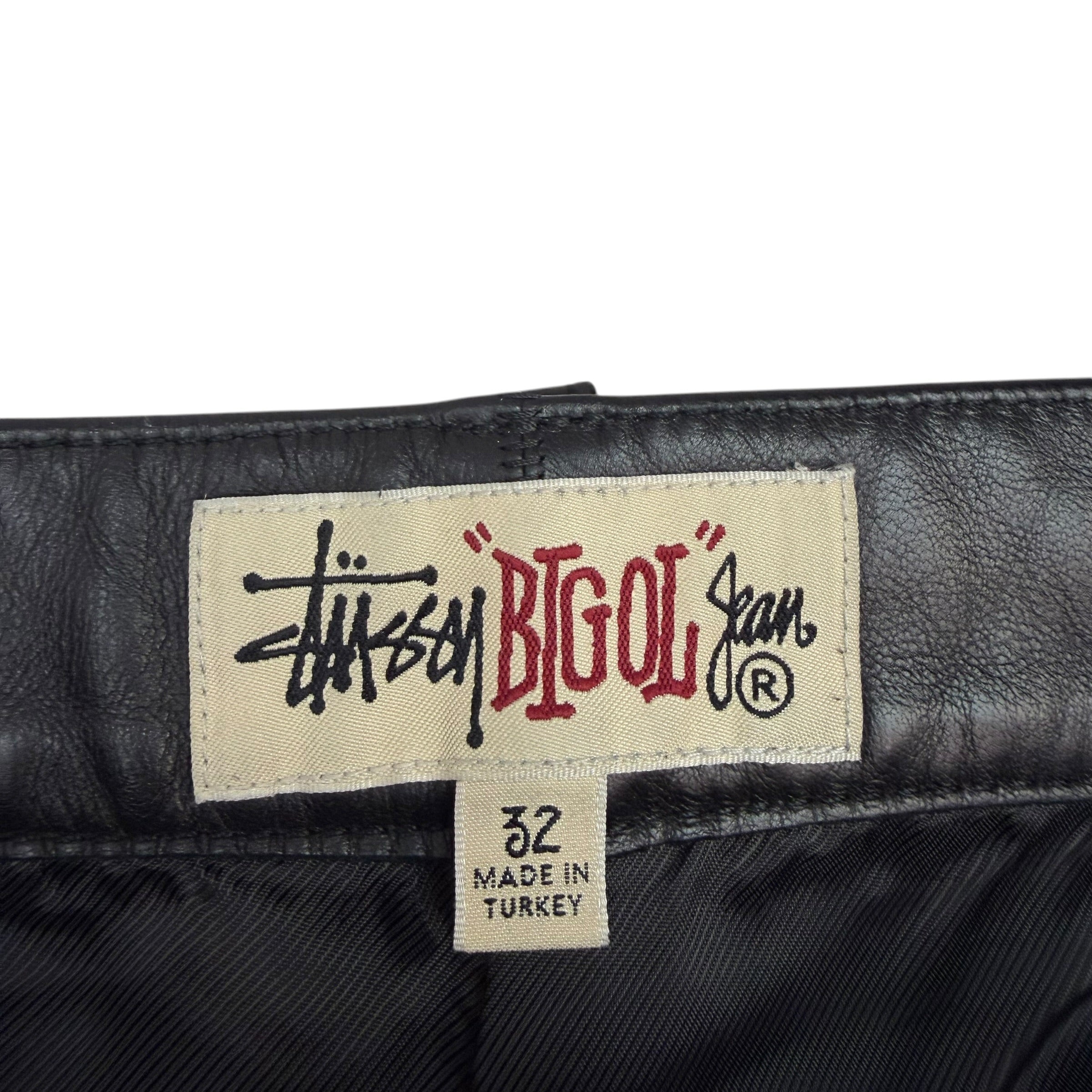 Stussy Big Ol’ Leather Shorts Black