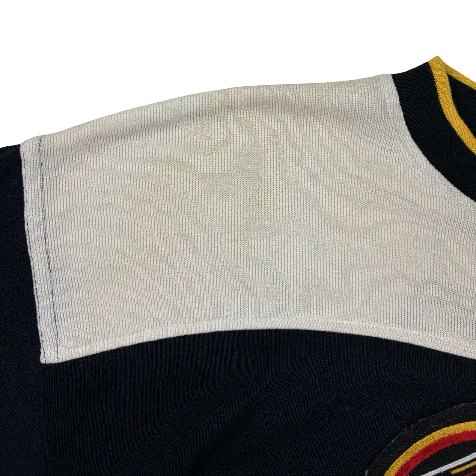 Vintage Vancouver Canucks Jersey Black