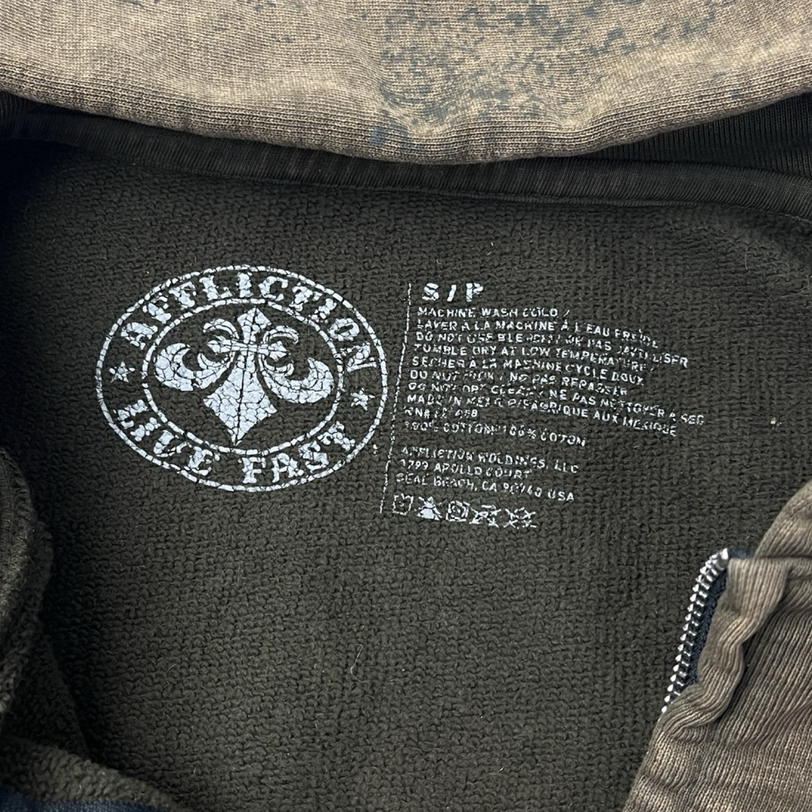Vintage Y2K Affliction Flocked Celtic Winged Cross Zip Up Hoodie