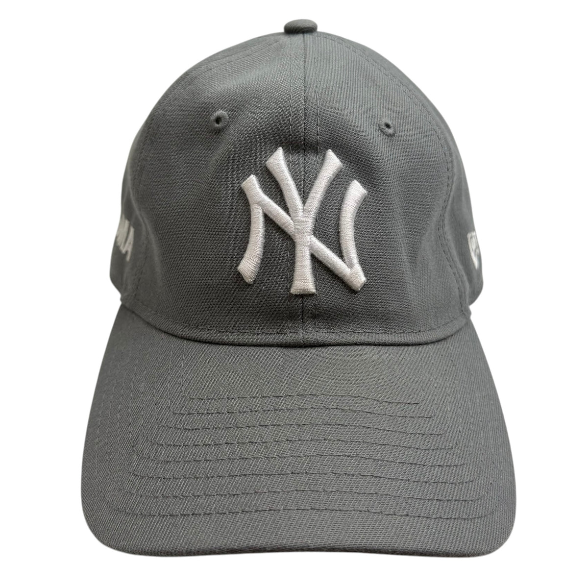 MoMA X NY Yankees Adjustable Baseball Cap Grey