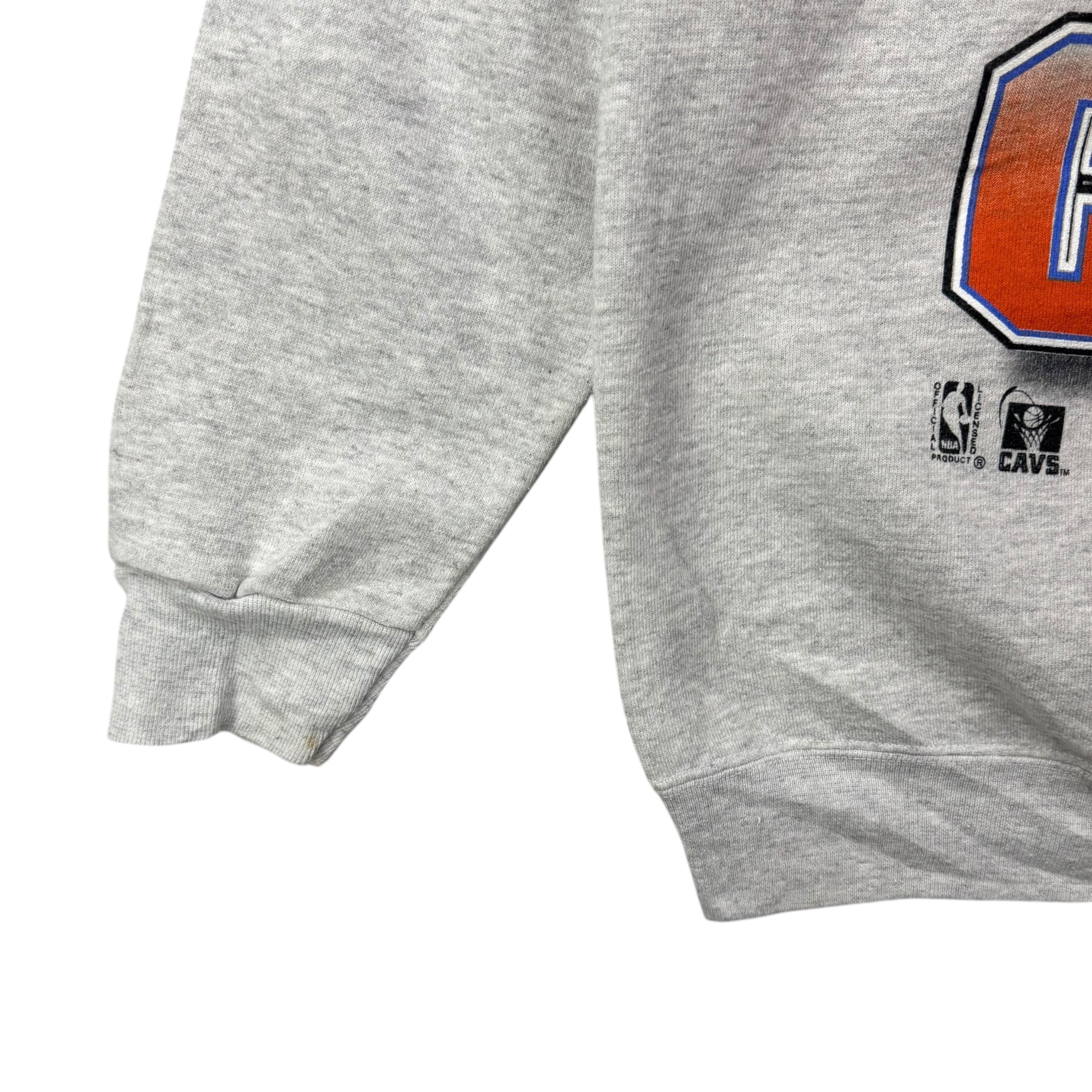 Vintage Cleveland Cavaliers Crewneck Grey